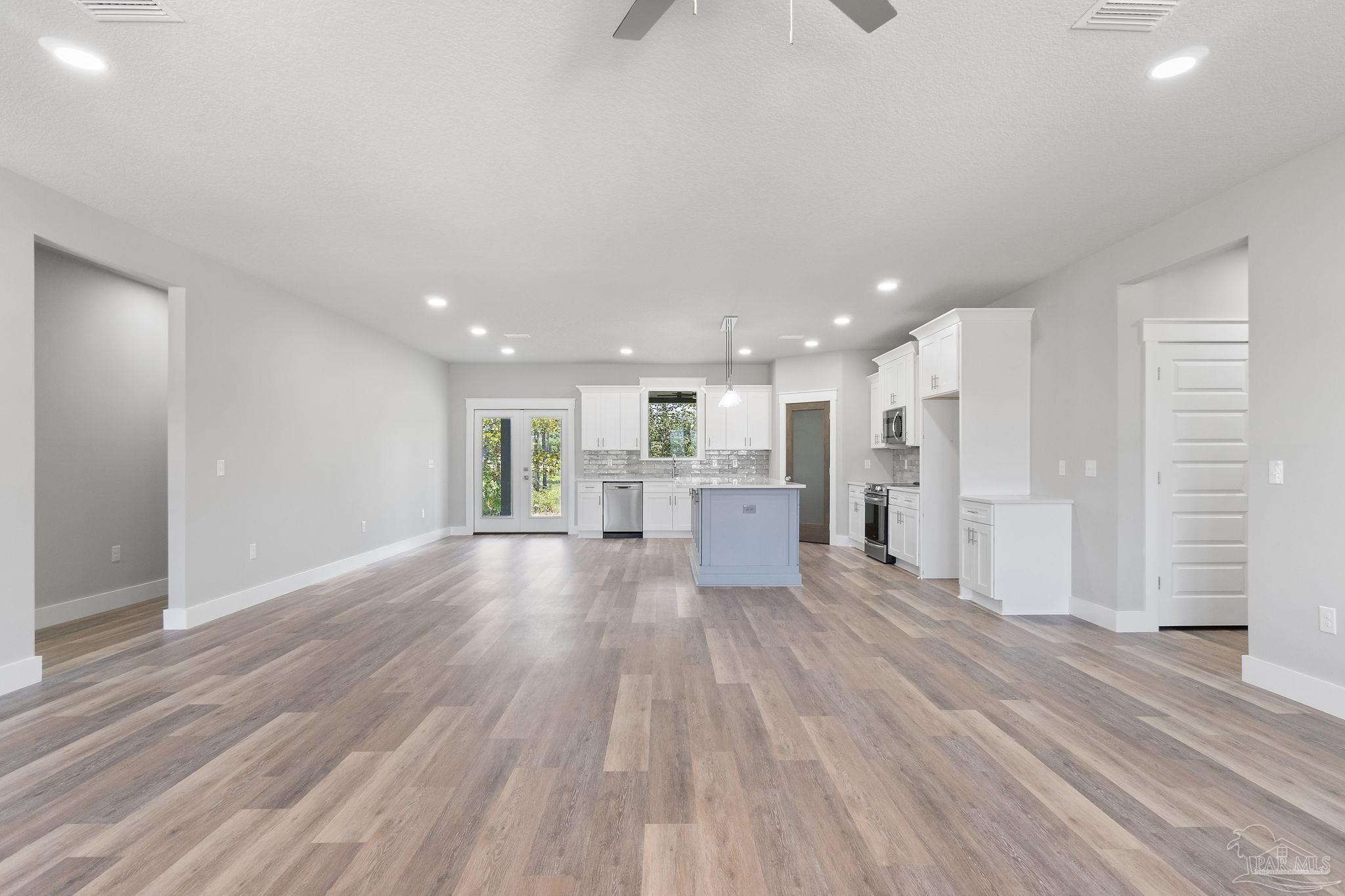 1610 Ponderosa Dr