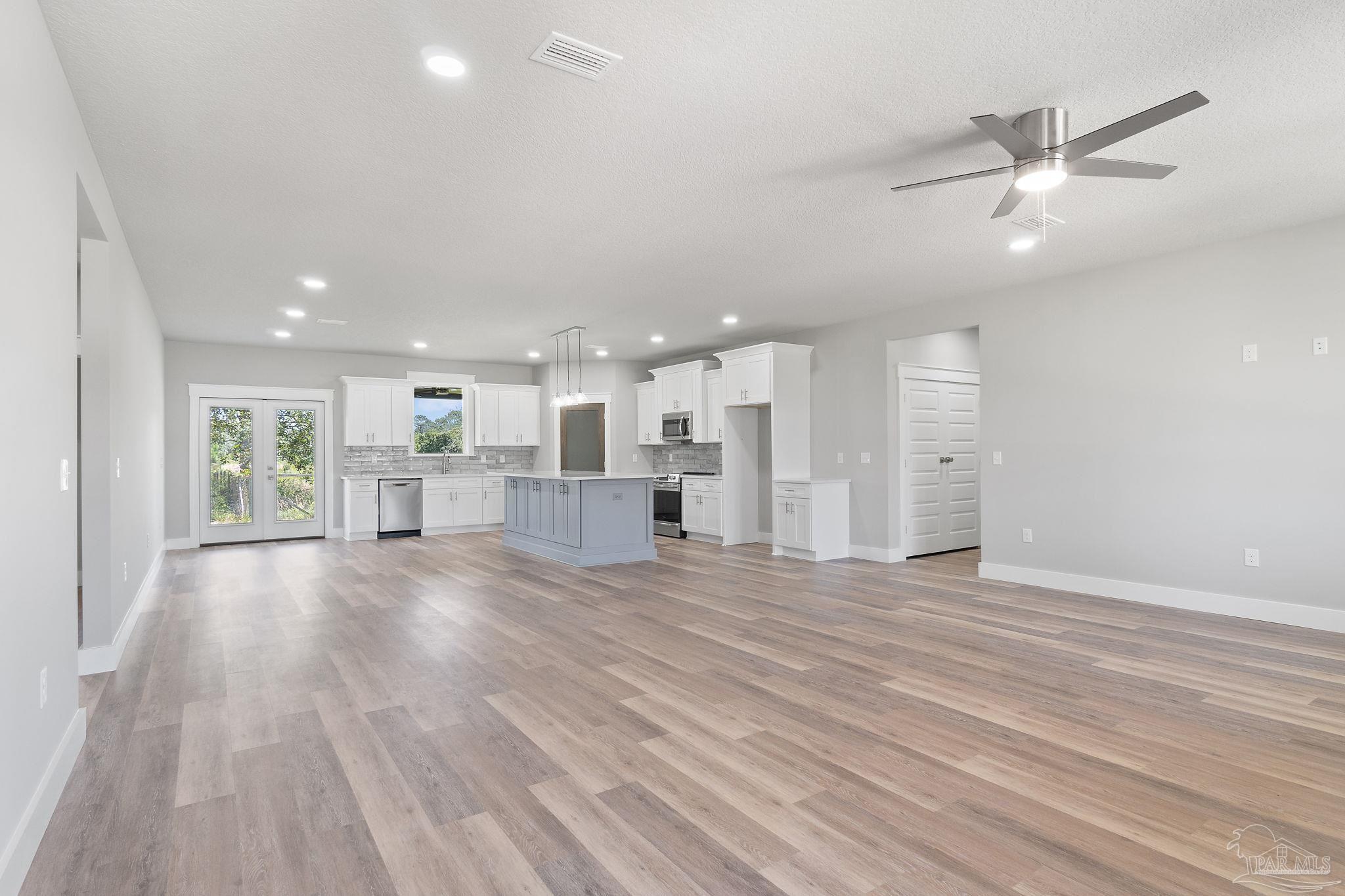 1610 Ponderosa Dr