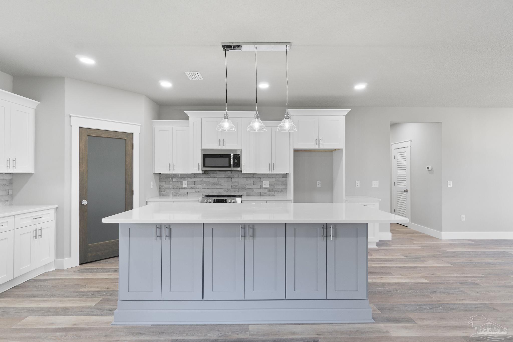 1610 Ponderosa Dr