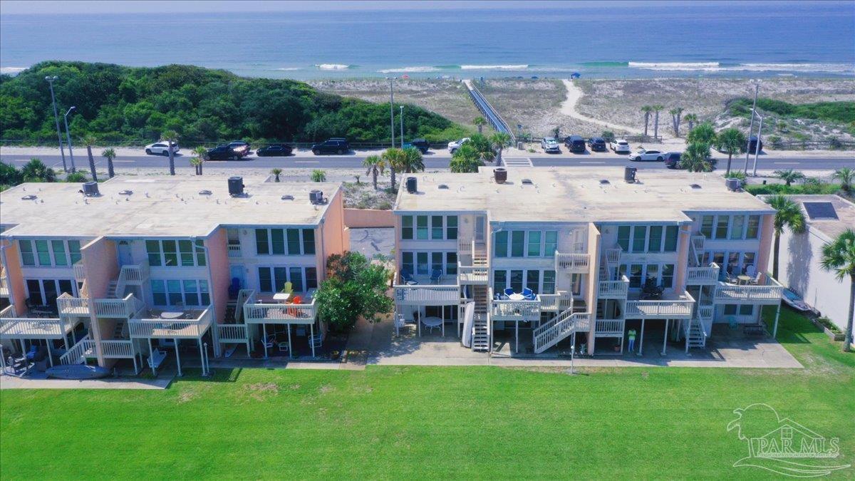 382 Ft Pickens Rd