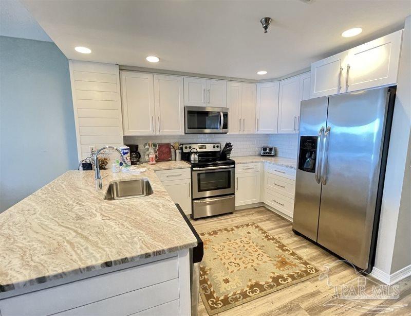 22 Via Deluna Dr # 1504
