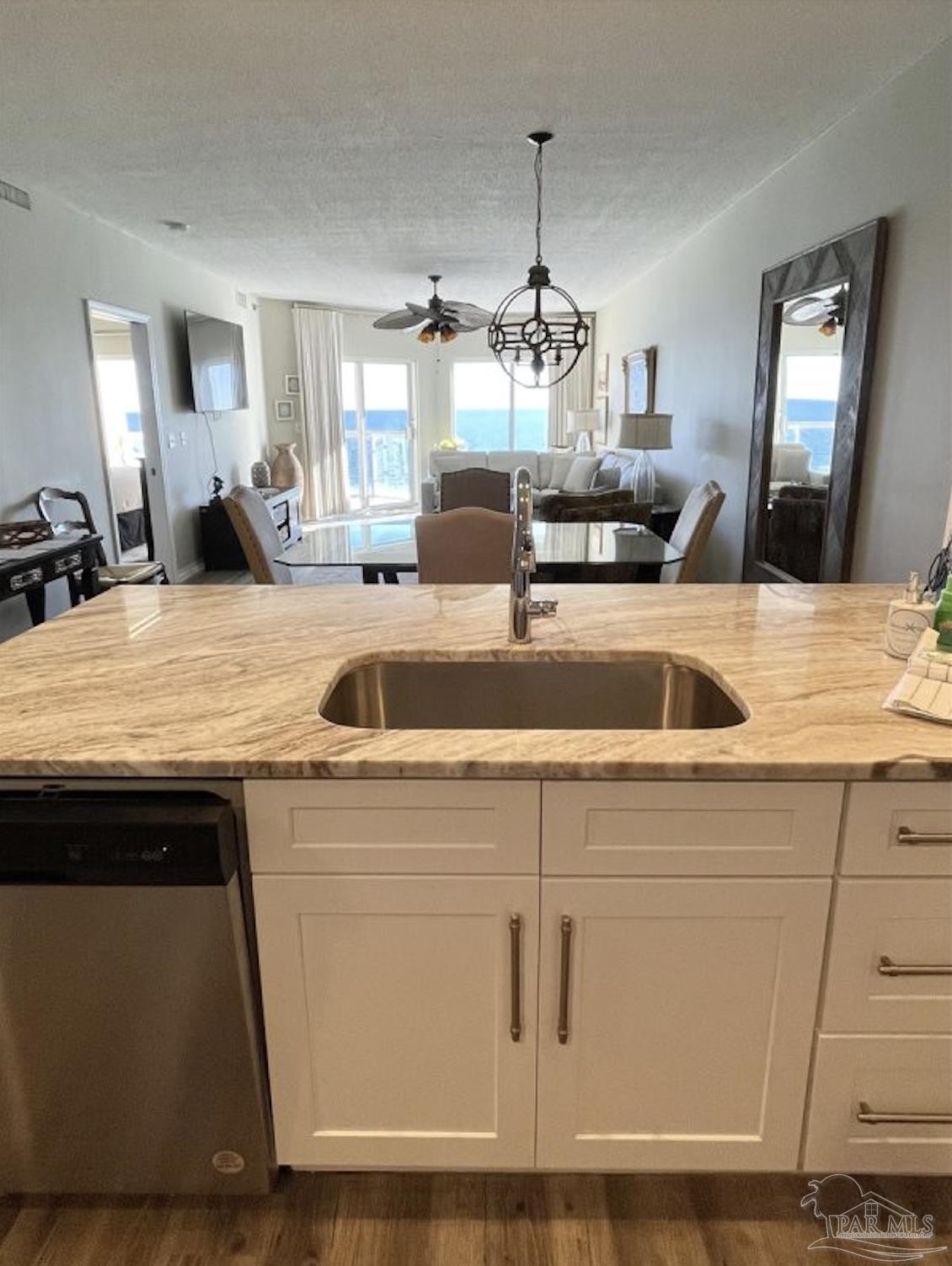 22 Via Deluna Dr # 1504