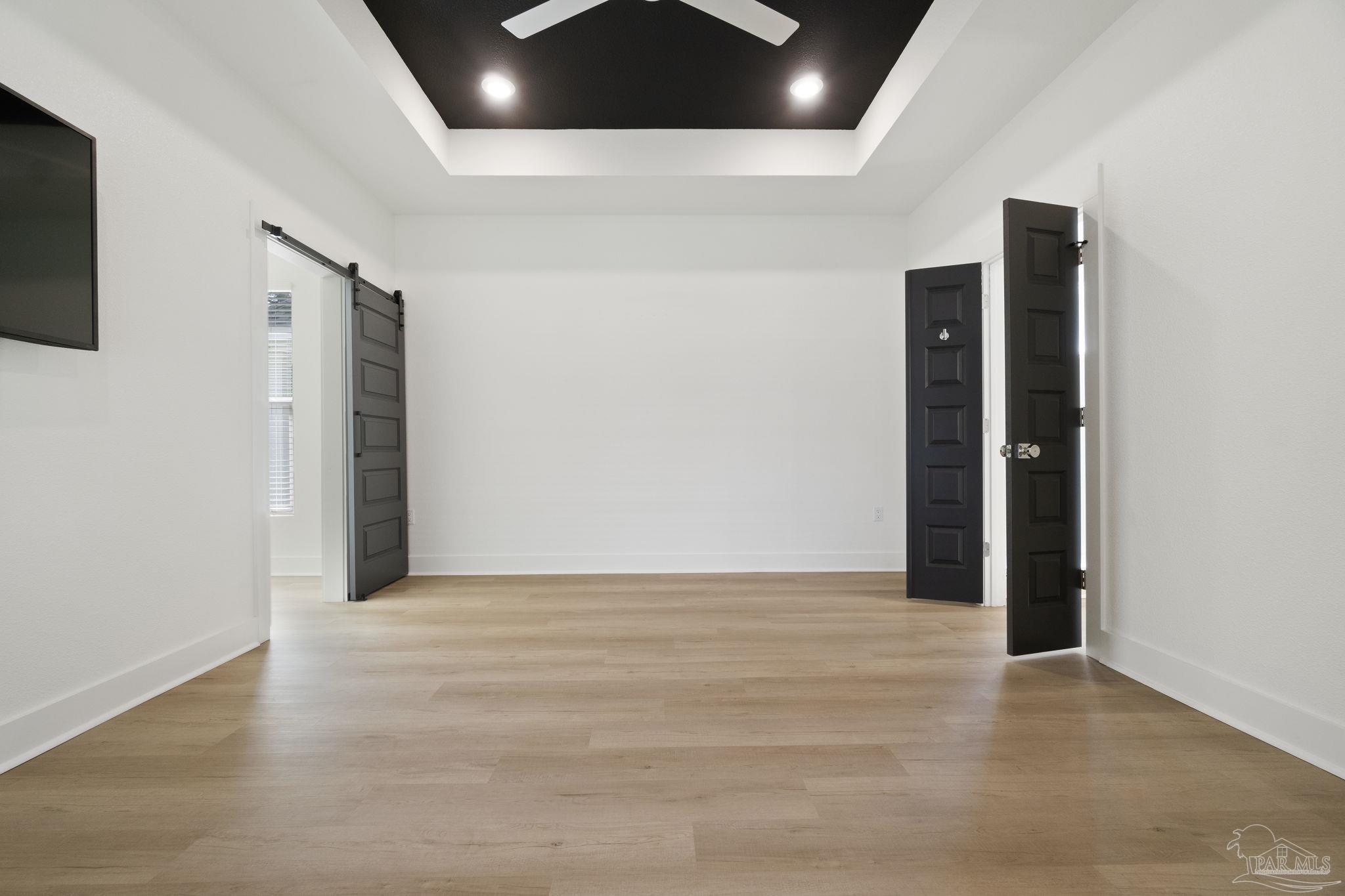 2122 W Gregory St