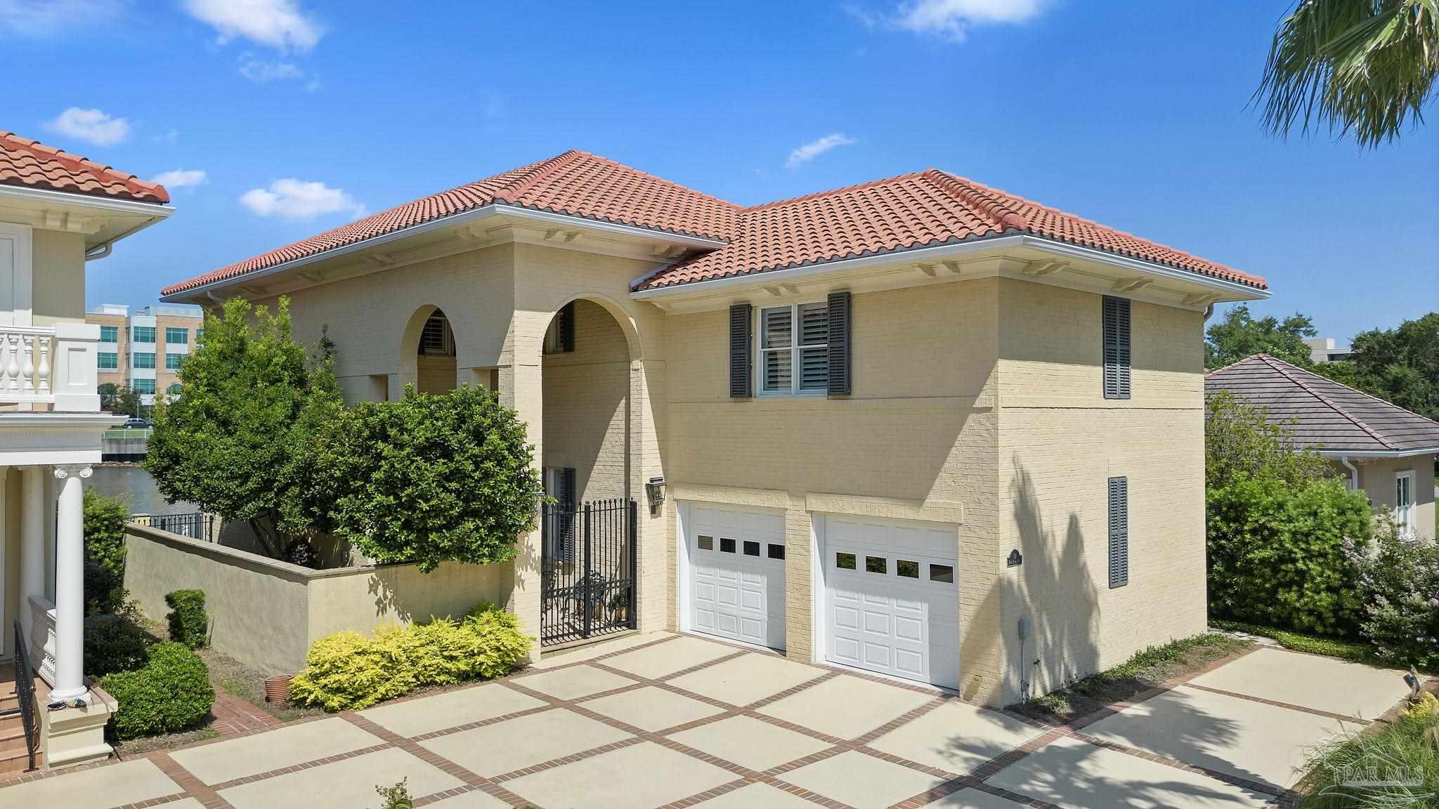 39 Port Royal Way