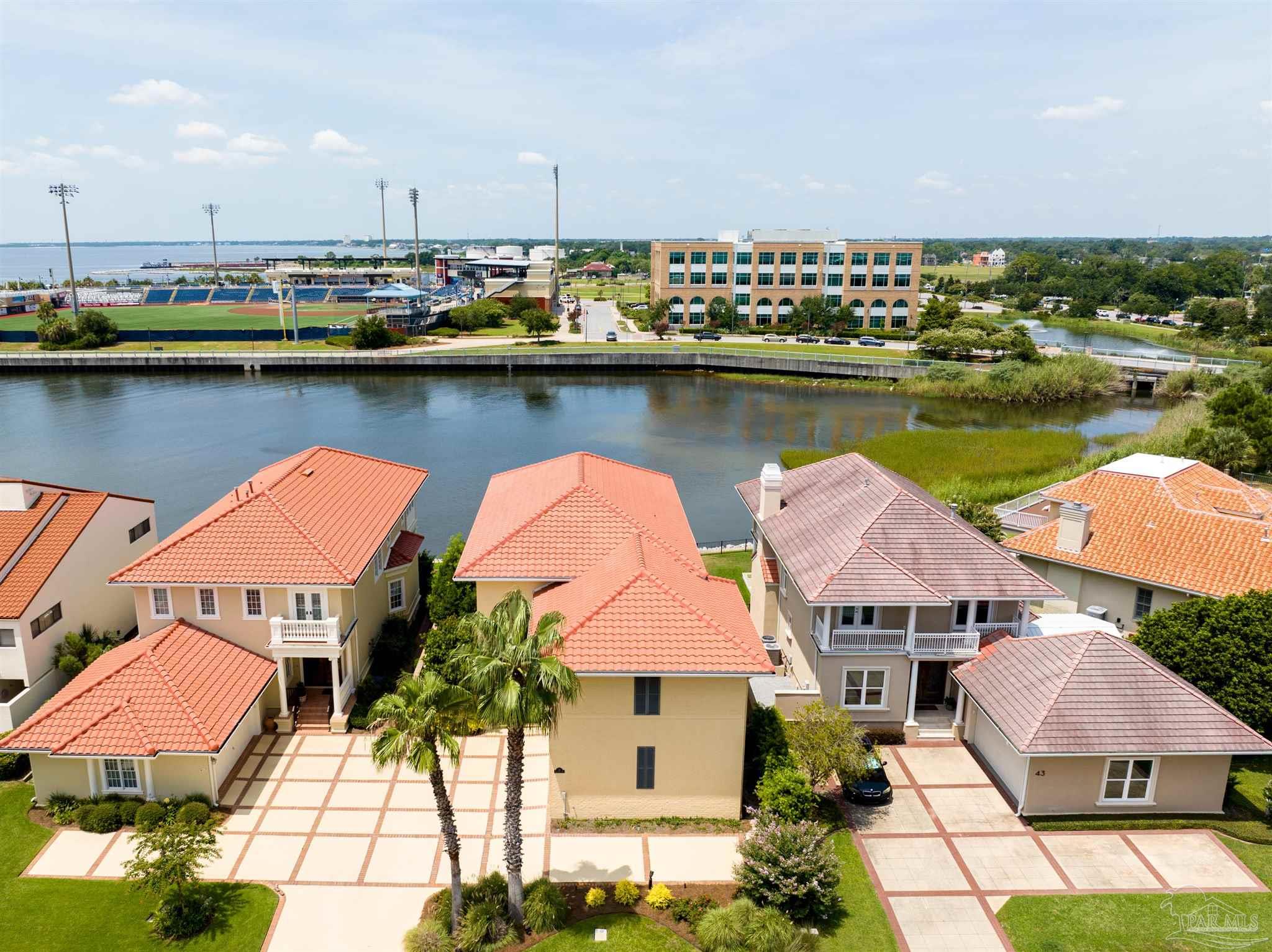 39 Port Royal Way