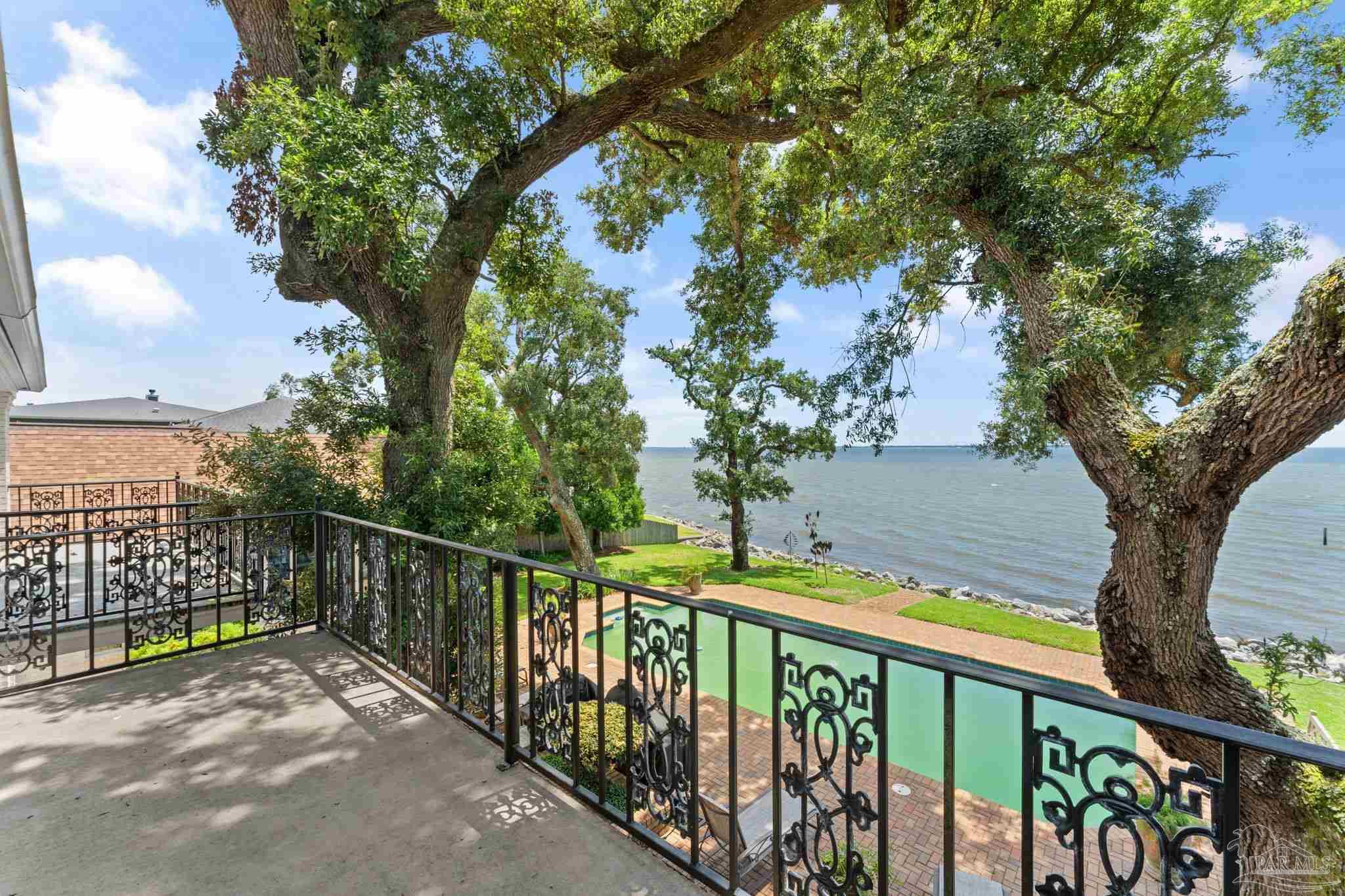 403 Bayshore Dr # B