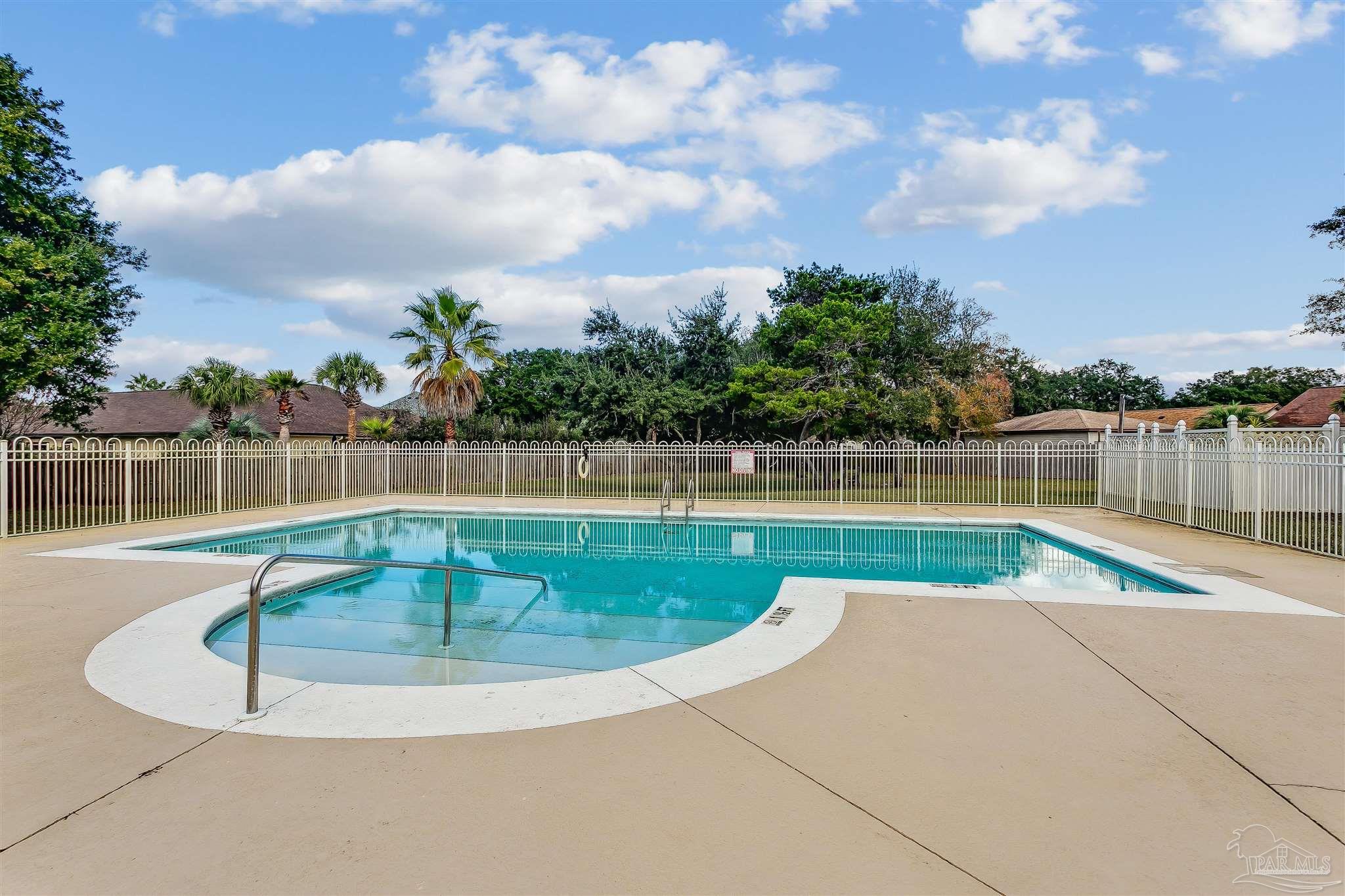 1264 Autumn Breeze Cir