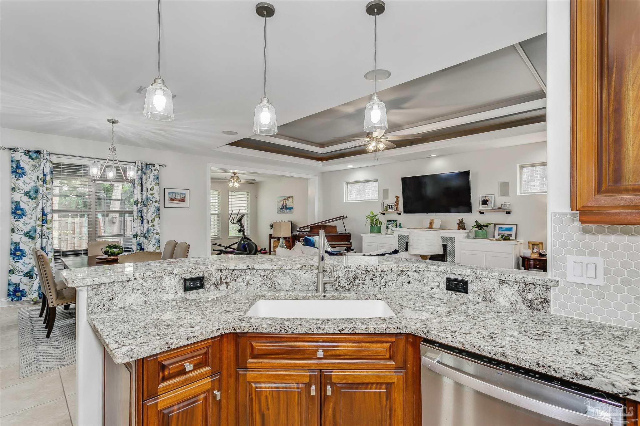 1264 Autumn Breeze Cir