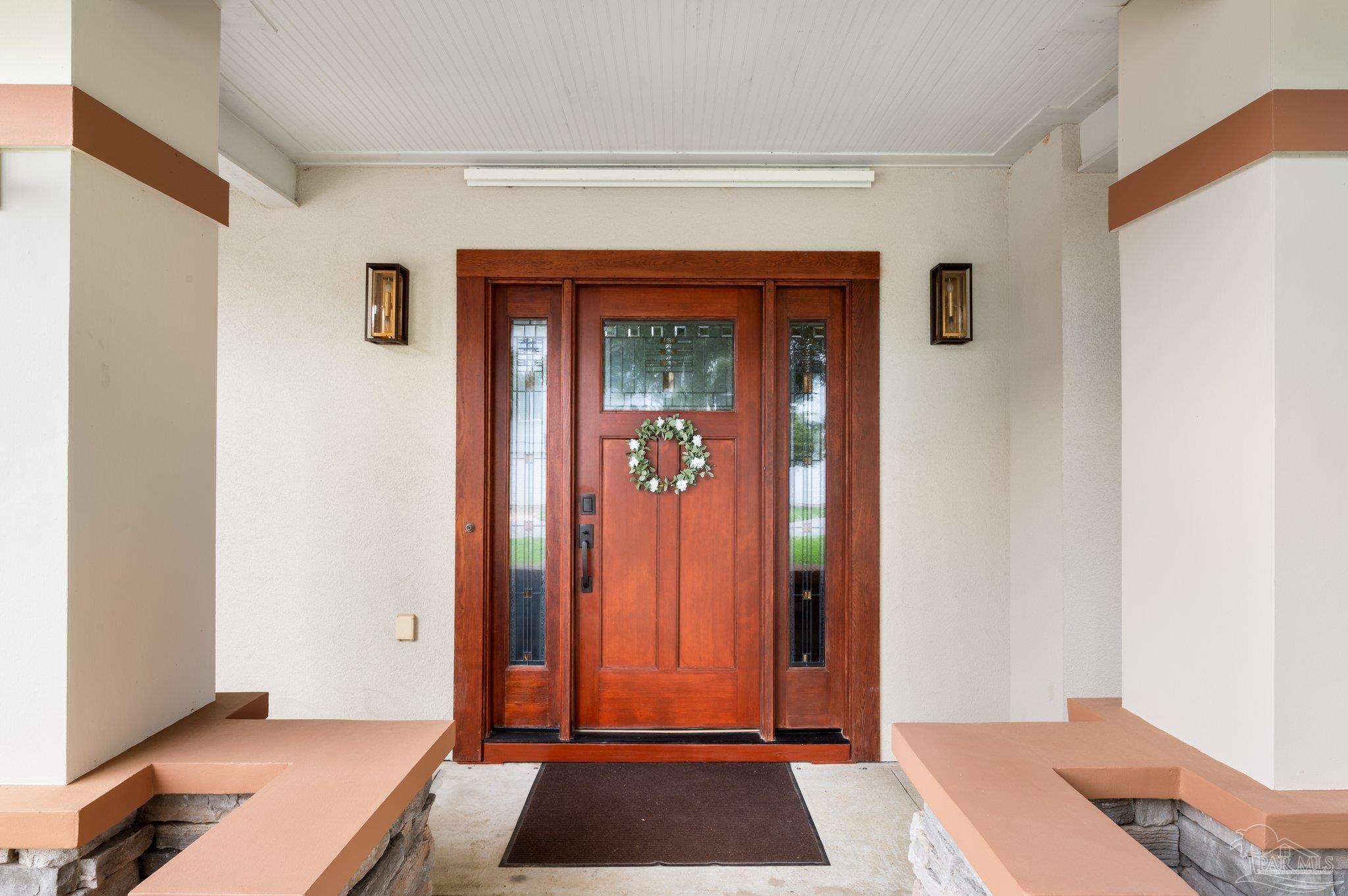 324 Deer Point Dr