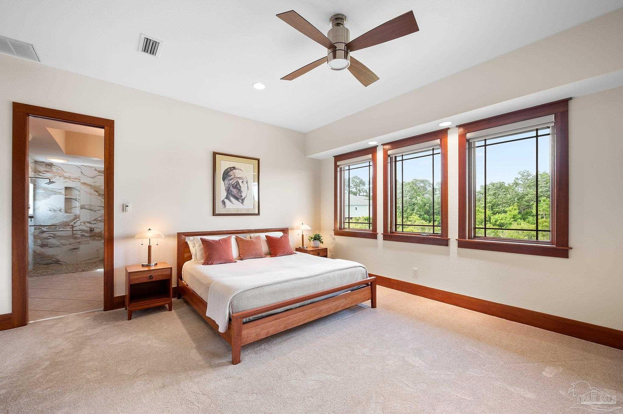 324 Deer Point Dr
