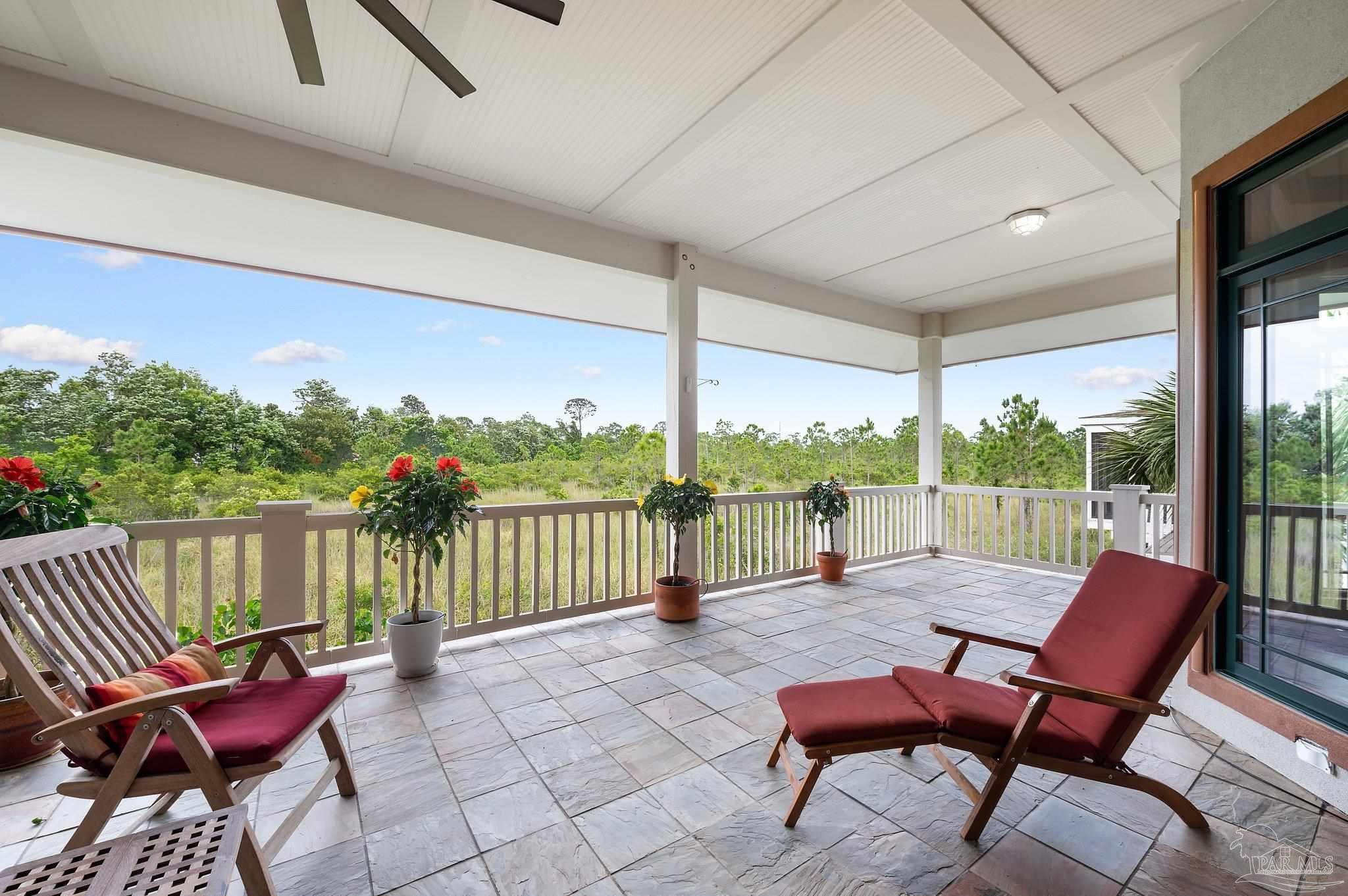 324 Deer Point Dr