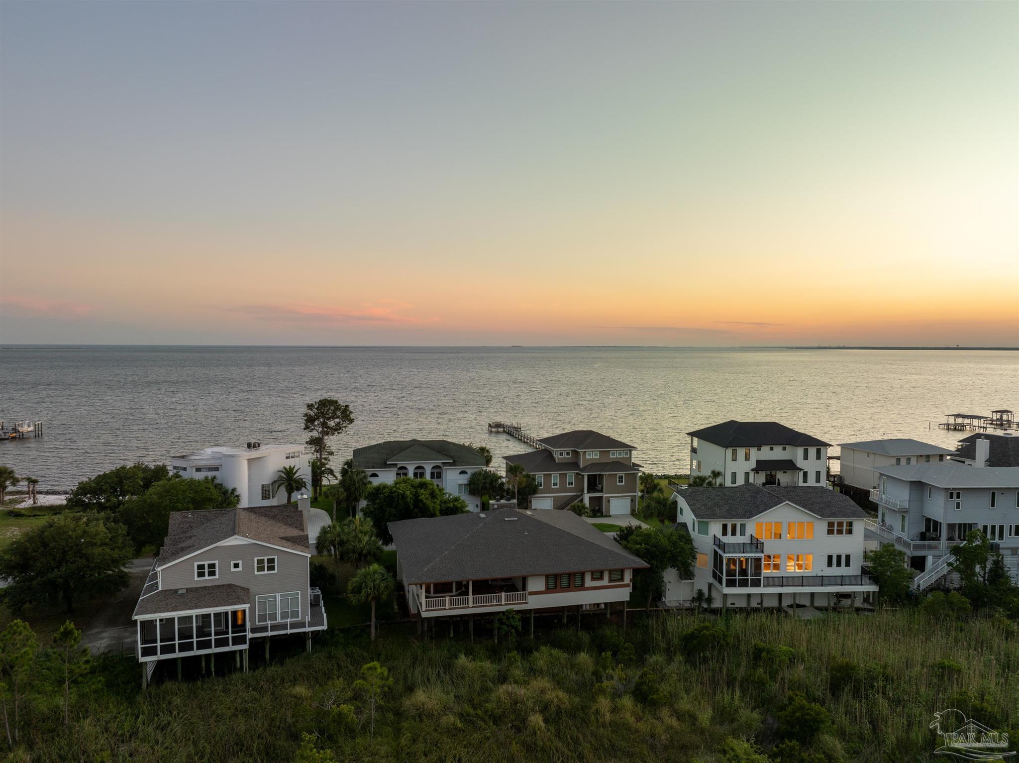 324 Deer Point Dr
