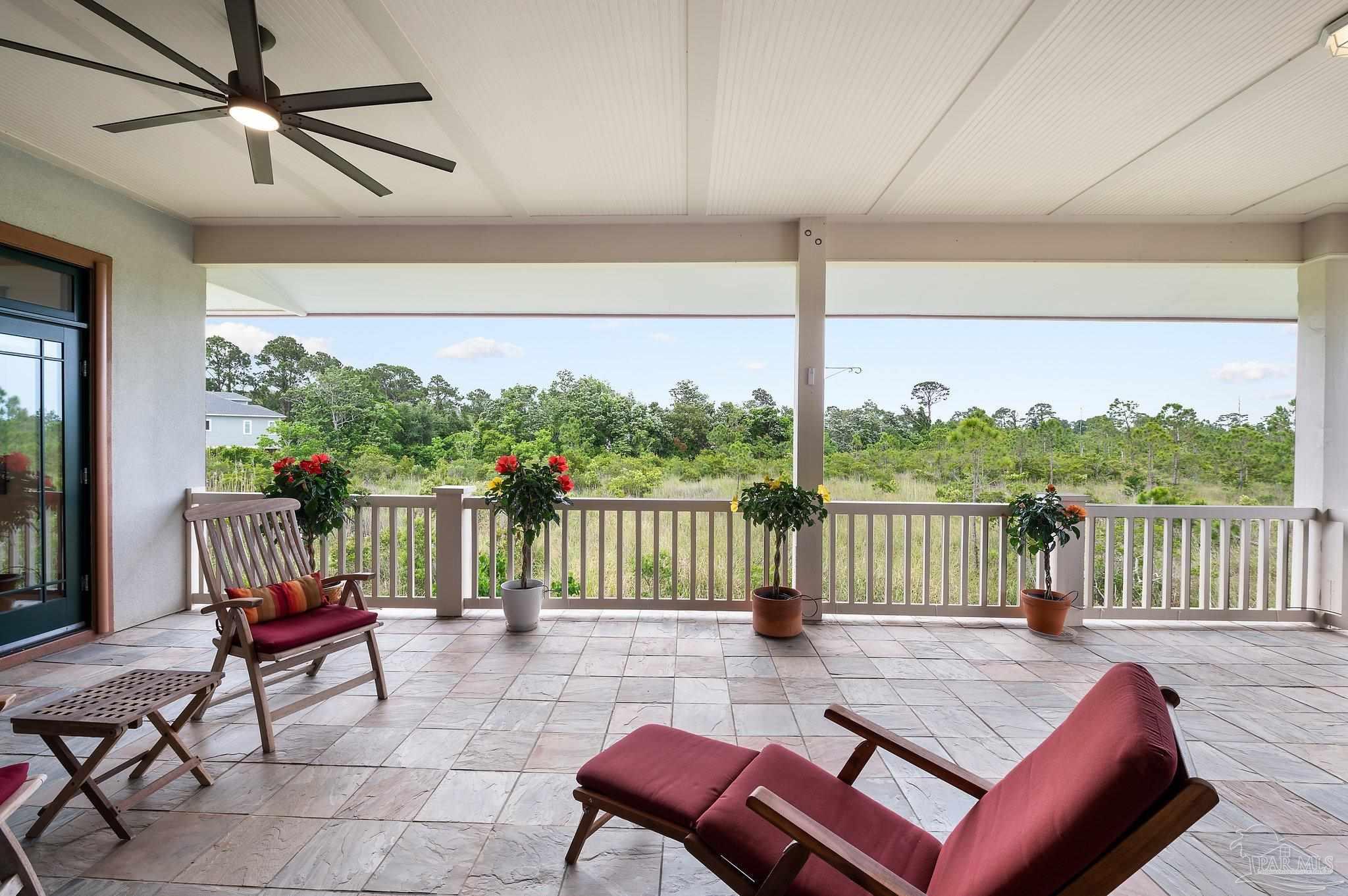324 Deer Point Dr