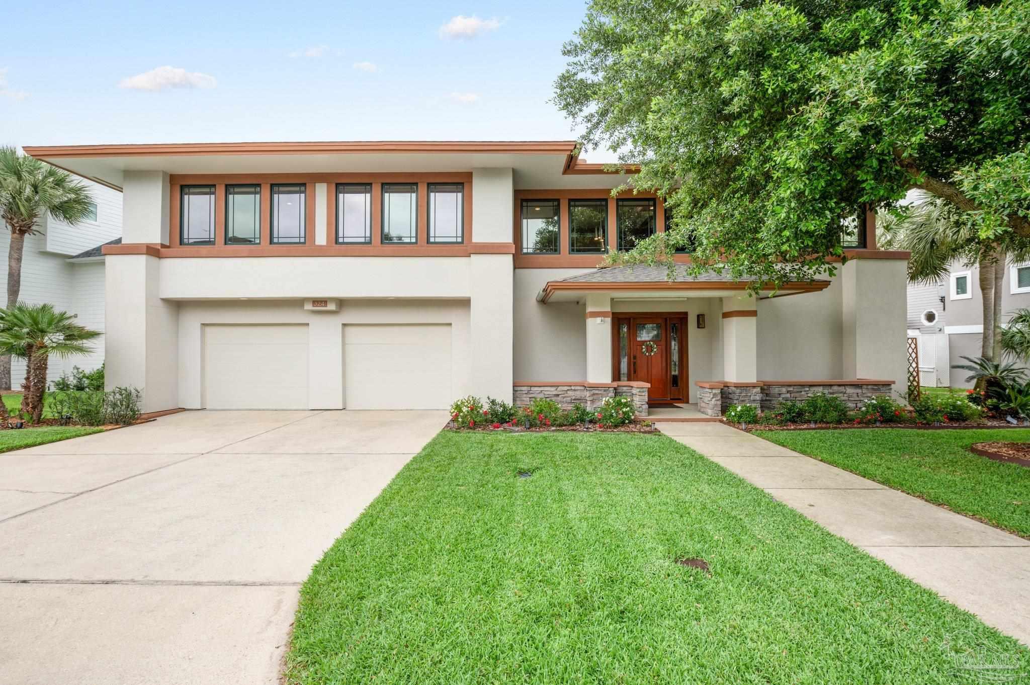 324 Deer Point Dr