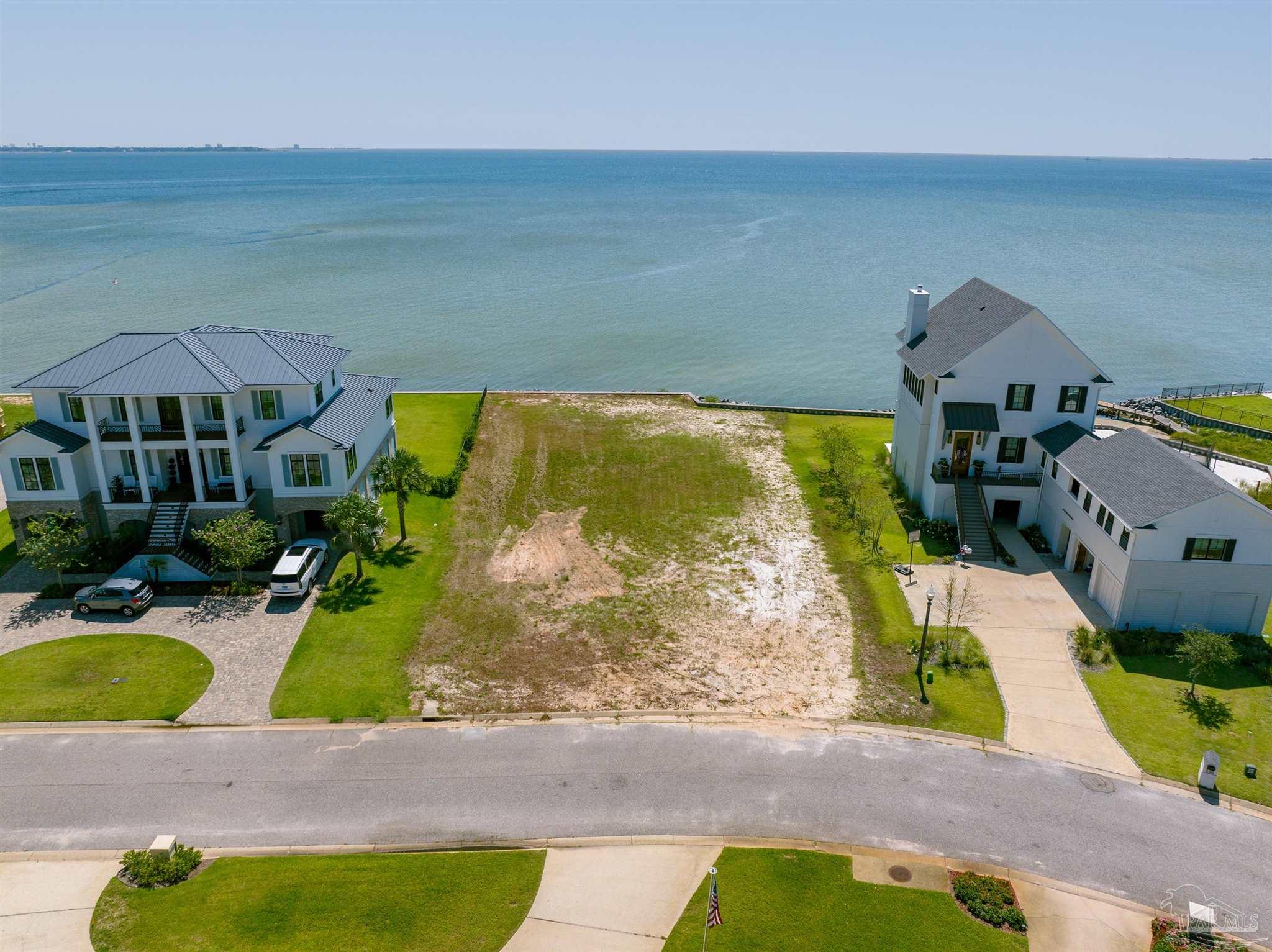 545 Windrose Cir