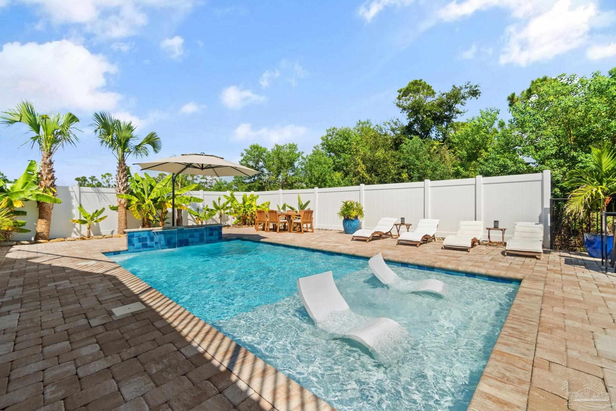 408 Deer Point Dr