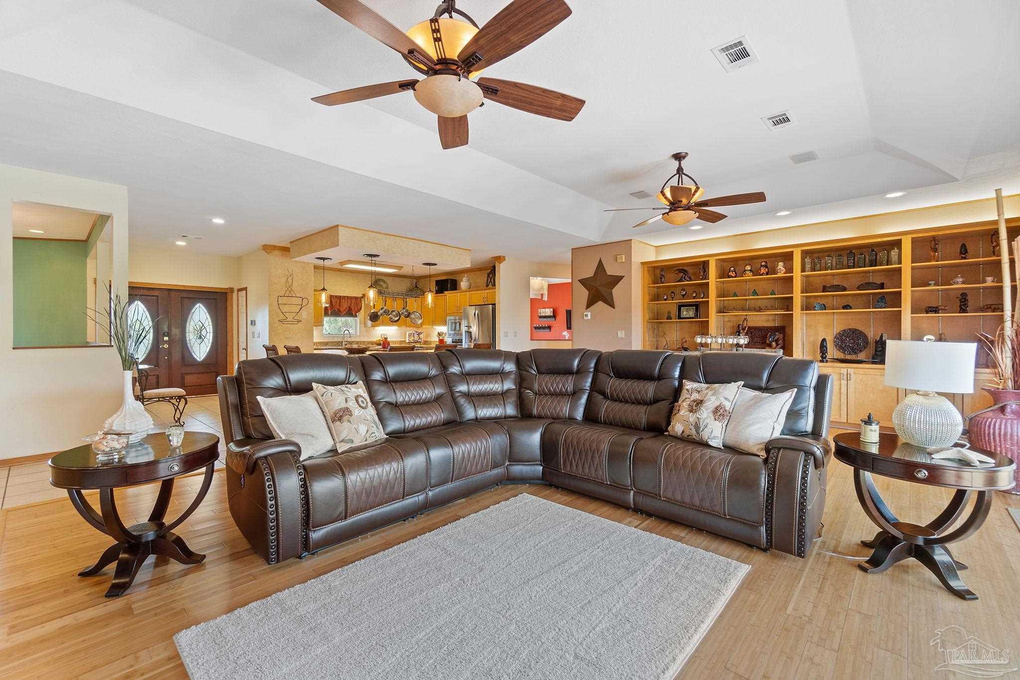 408 Deer Point Dr
