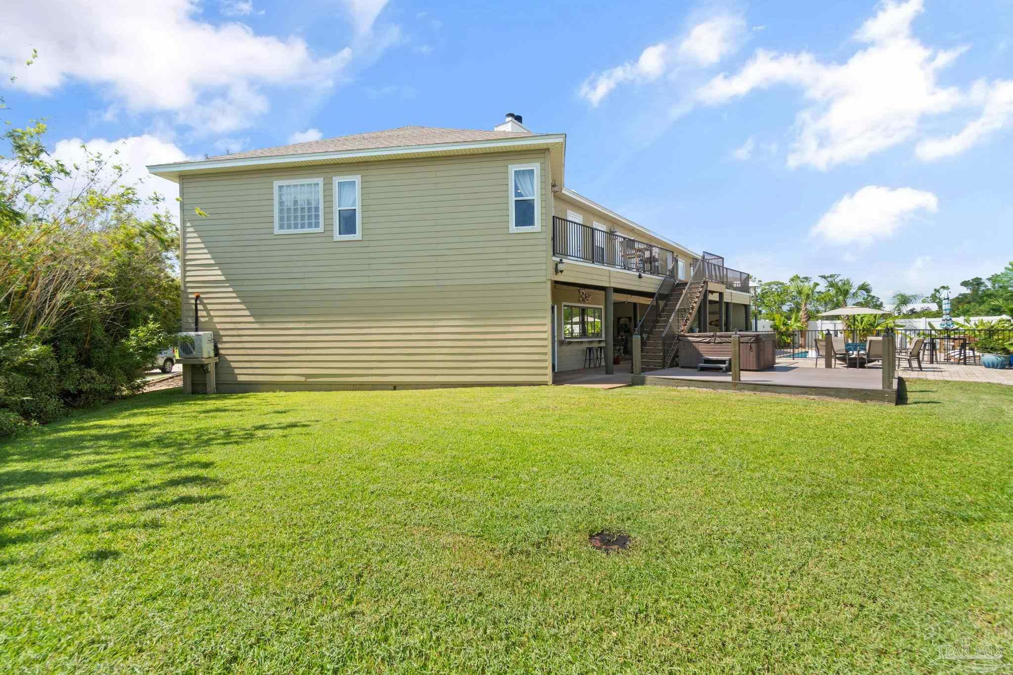 408 Deer Point Dr
