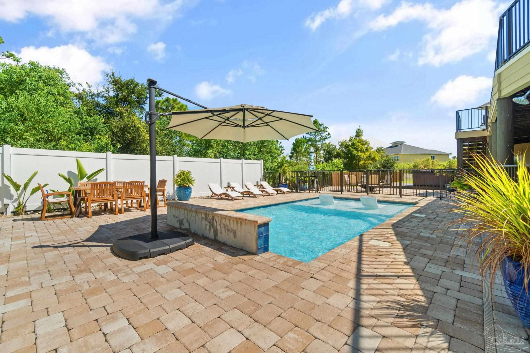 408 Deer Point Dr