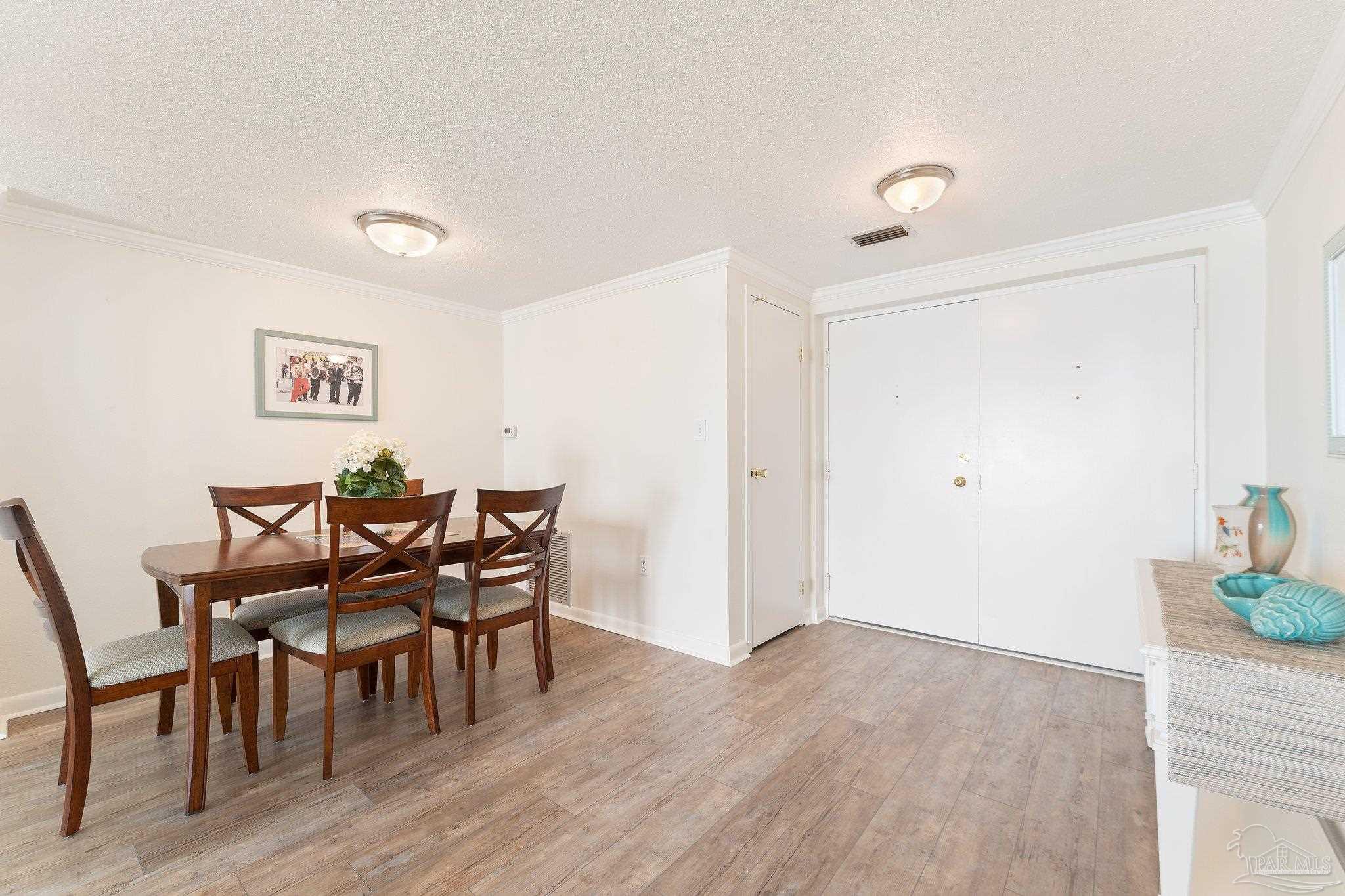 615 Bayshore Dr # 302