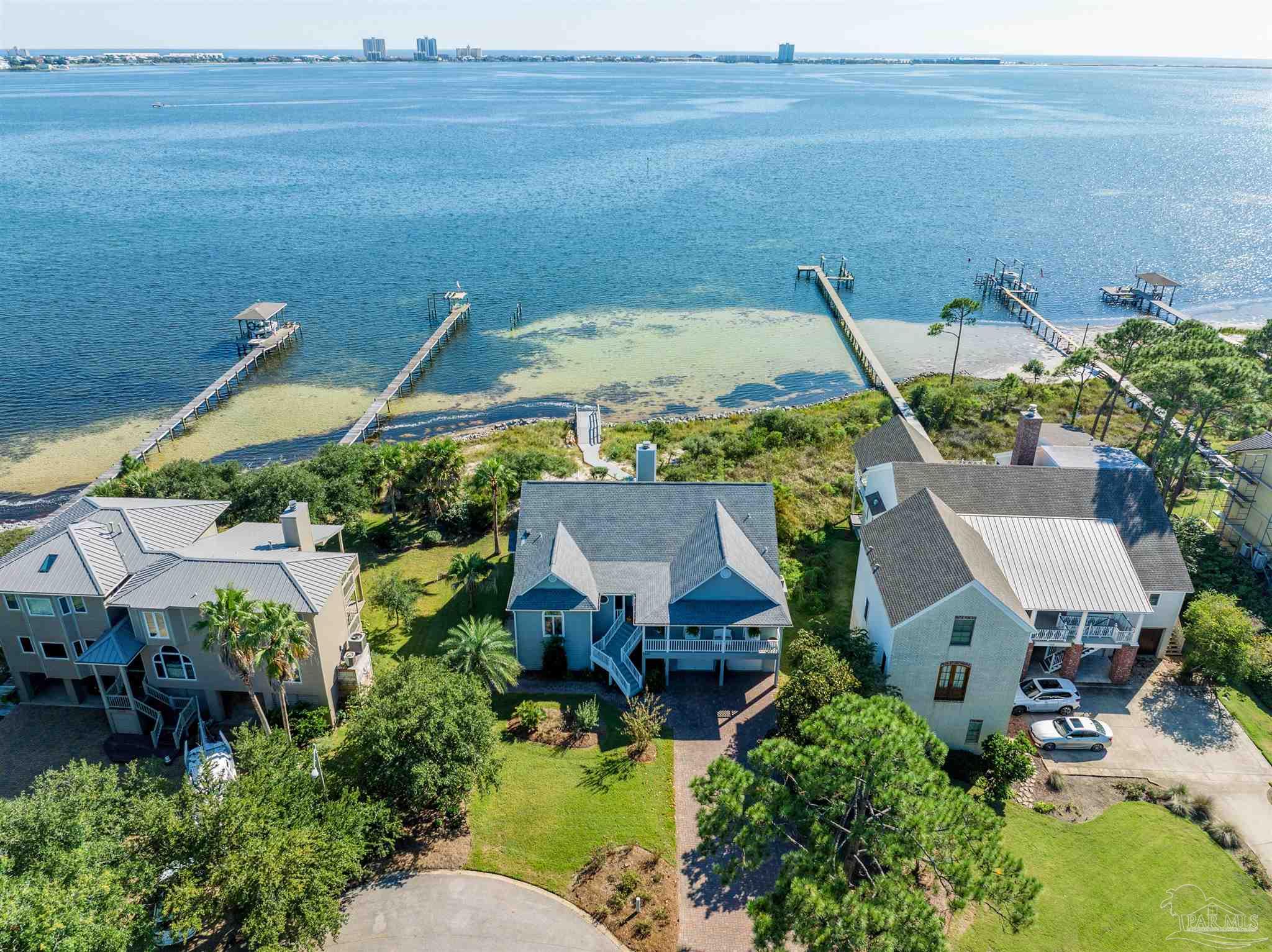 1127 Soundview Trl