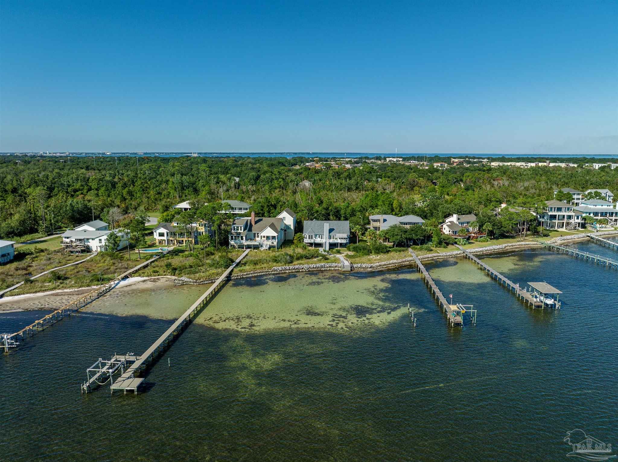 1127 Soundview Trl