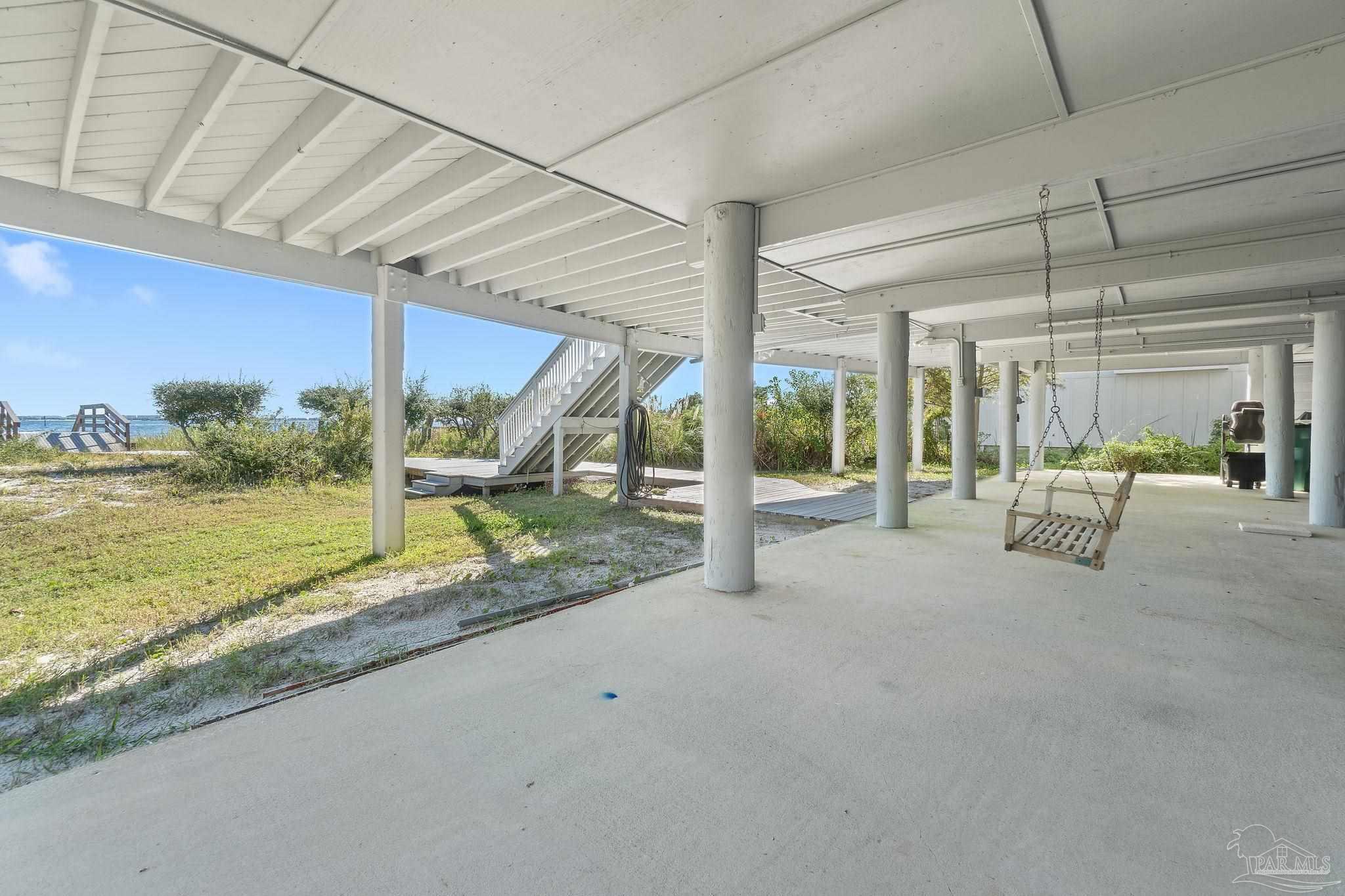 1127 Soundview Trl
