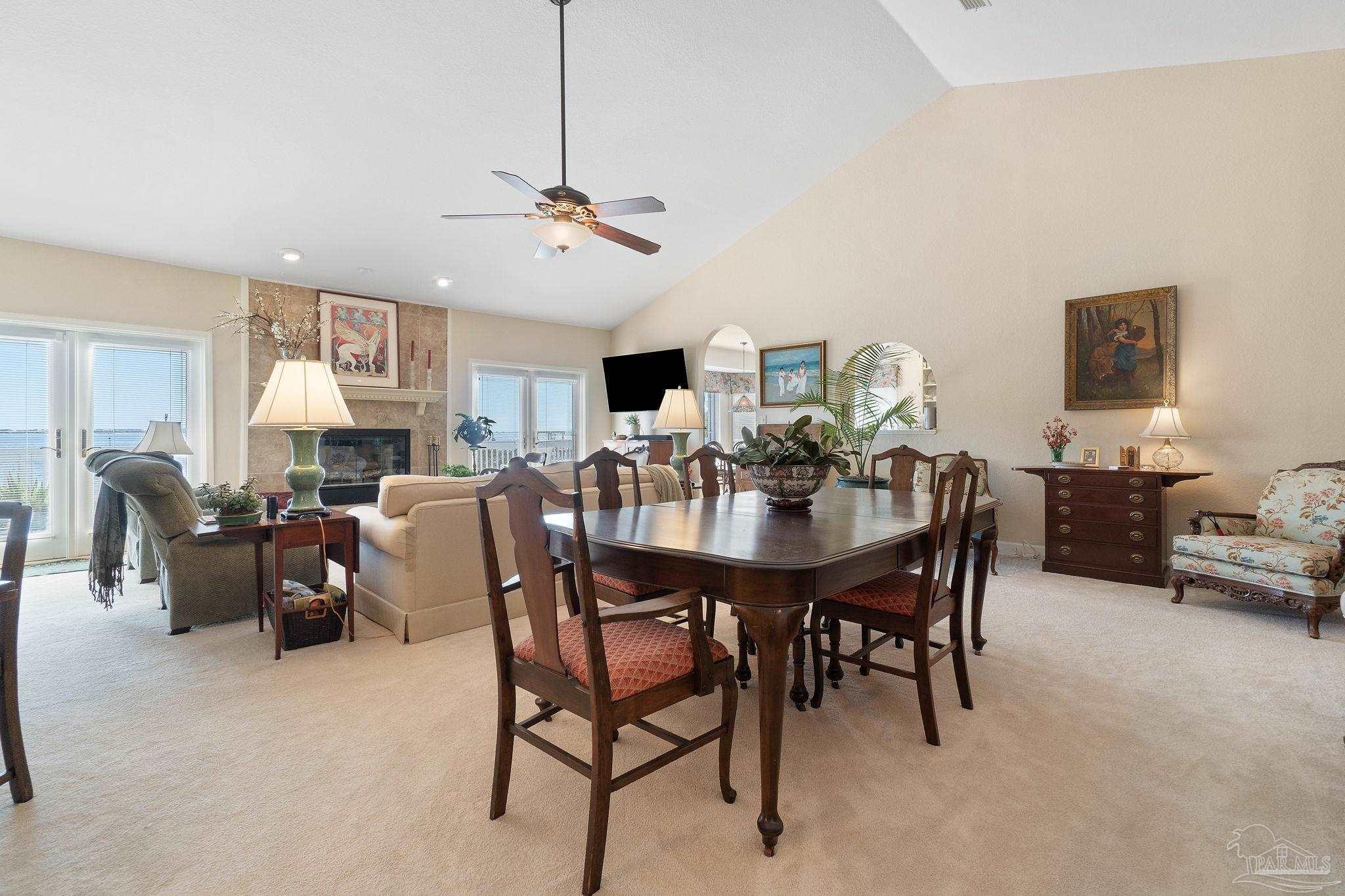 1127 Soundview Trl