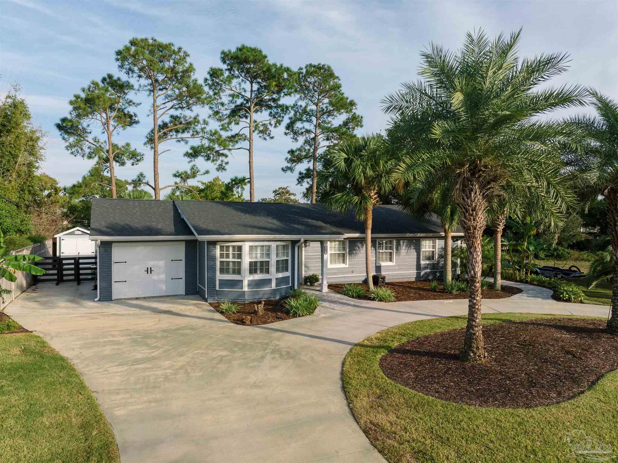 1138 Bayview Ln