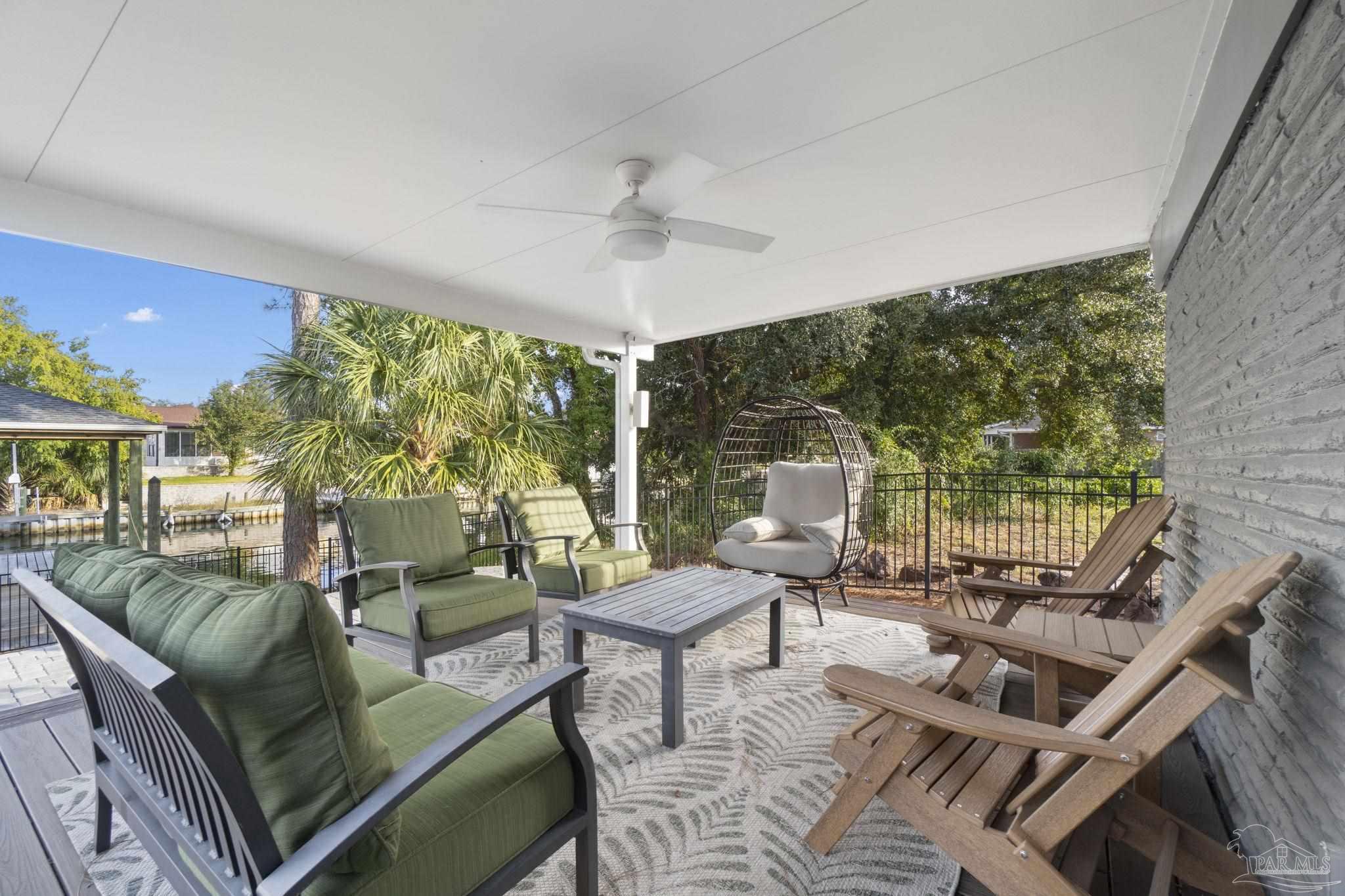 1138 Bayview Ln