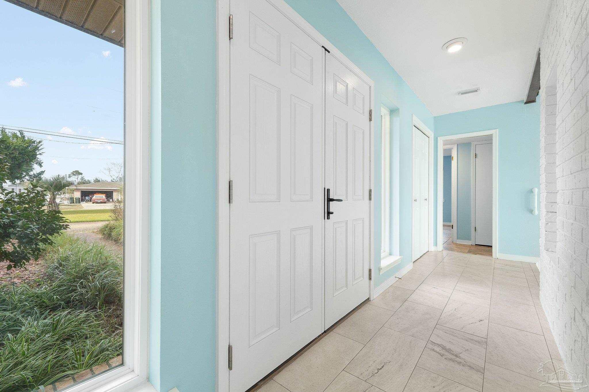 11633 Chanticleer Dr