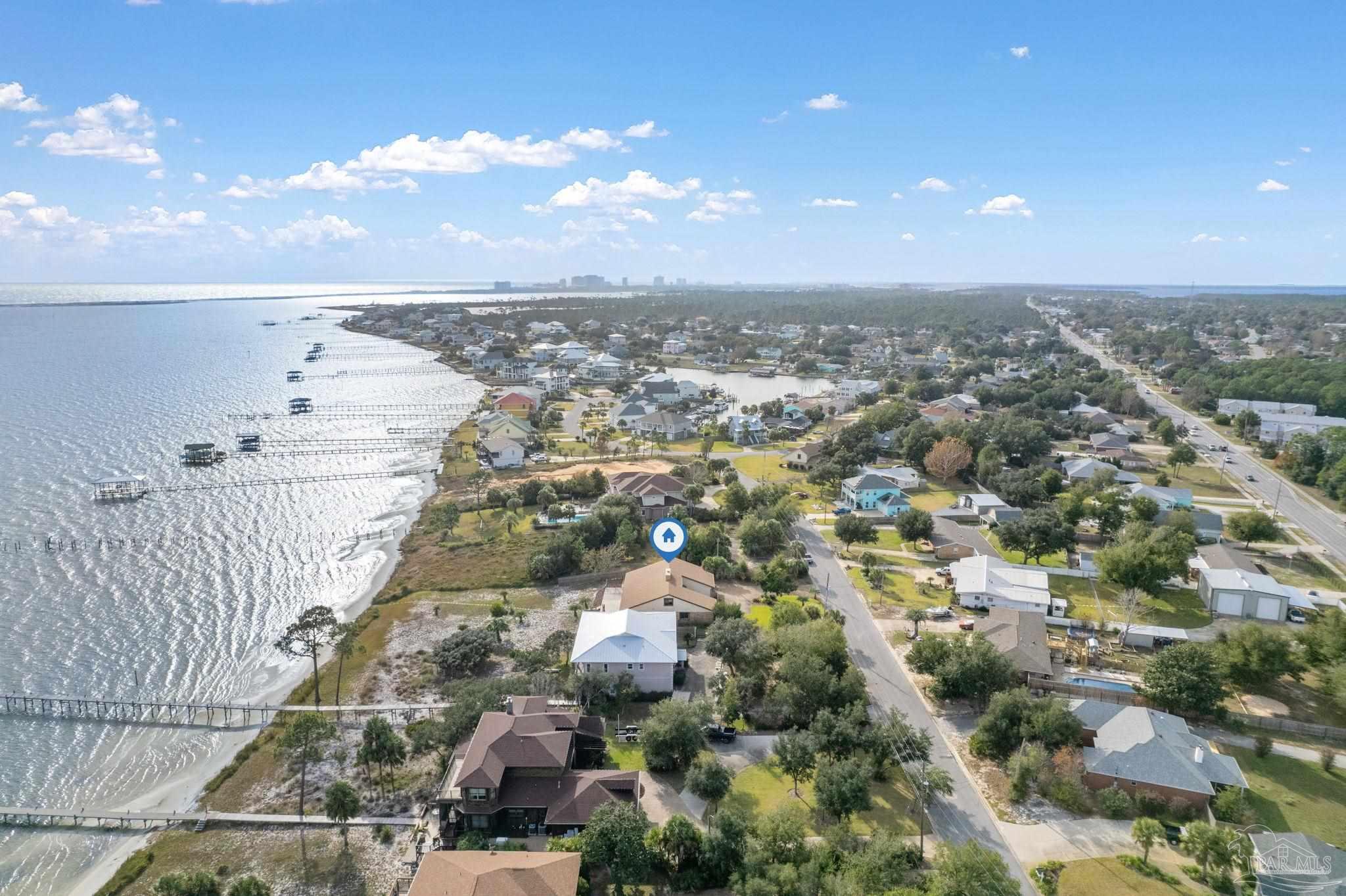 11633 Chanticleer Dr