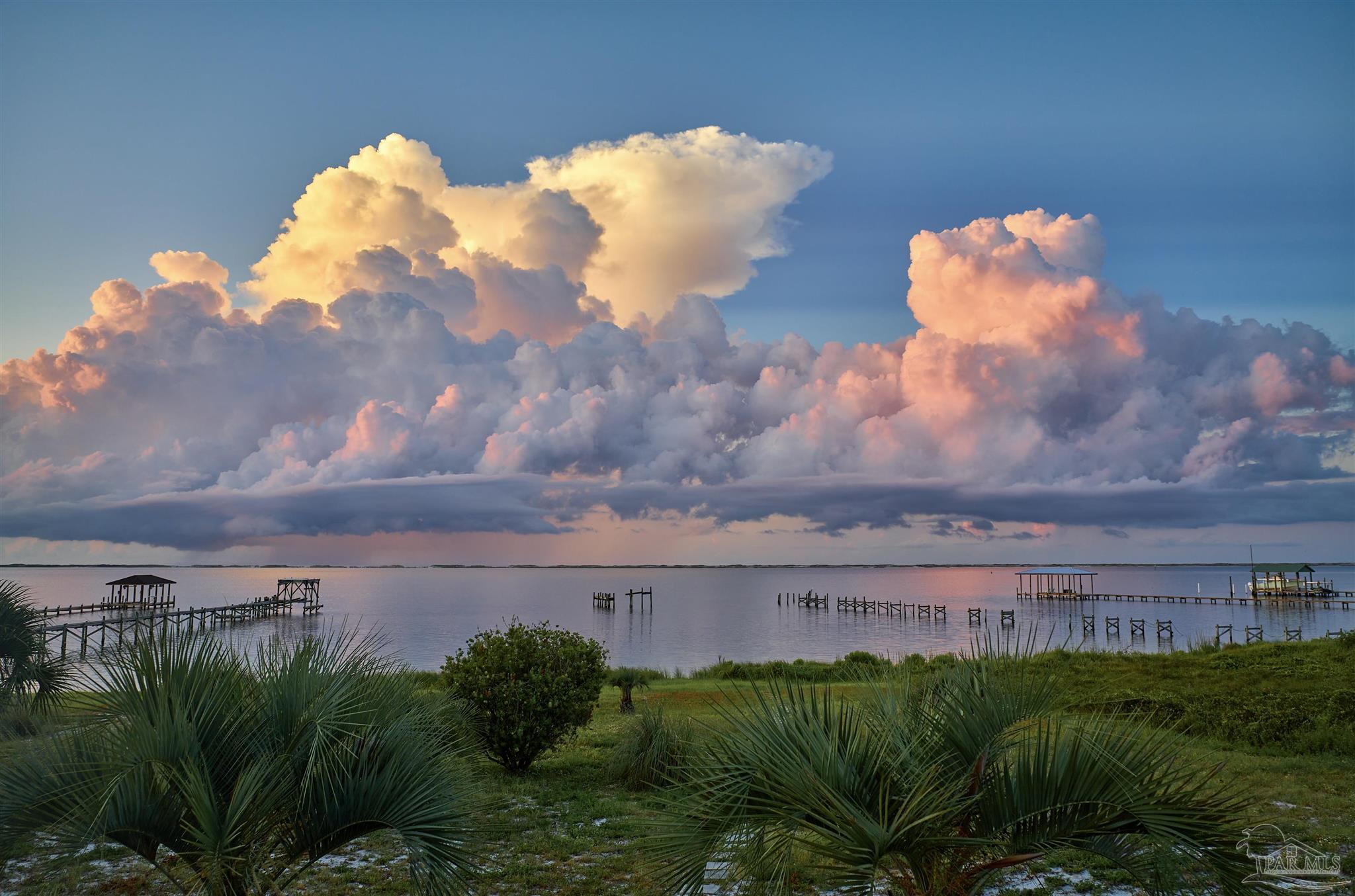 11633 Chanticleer Dr