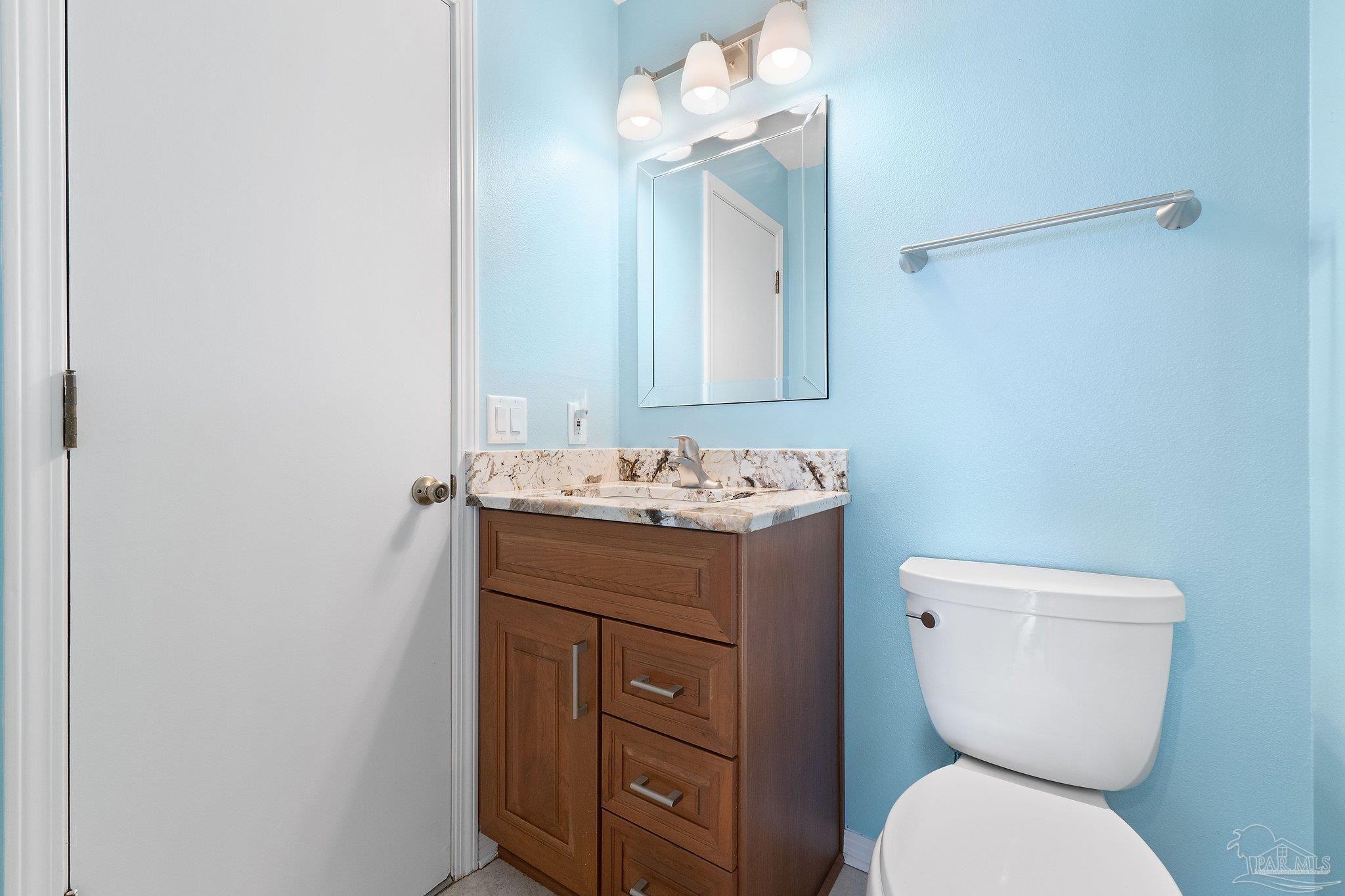 11633 Chanticleer Dr