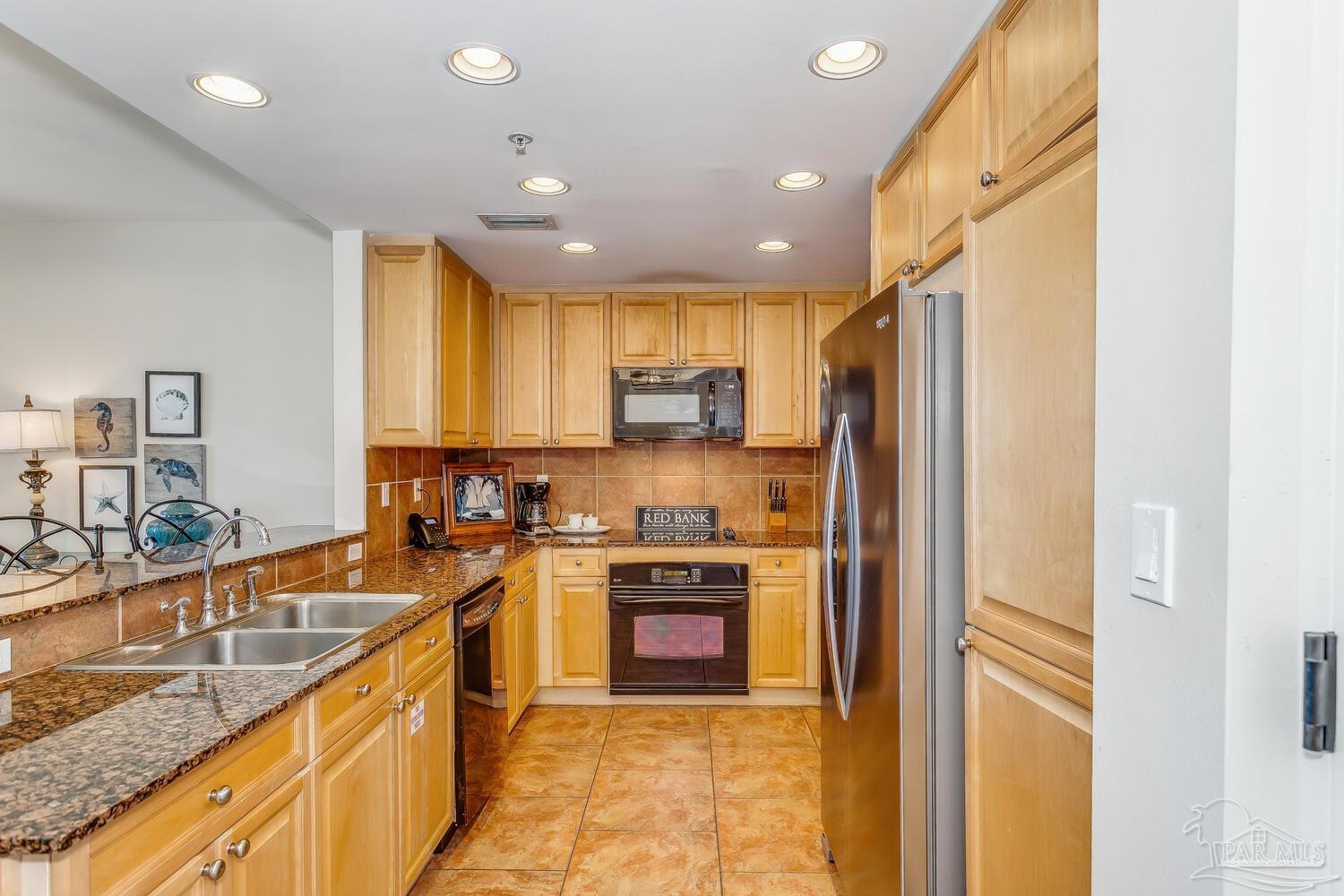 2 Portofino Dr # 1202