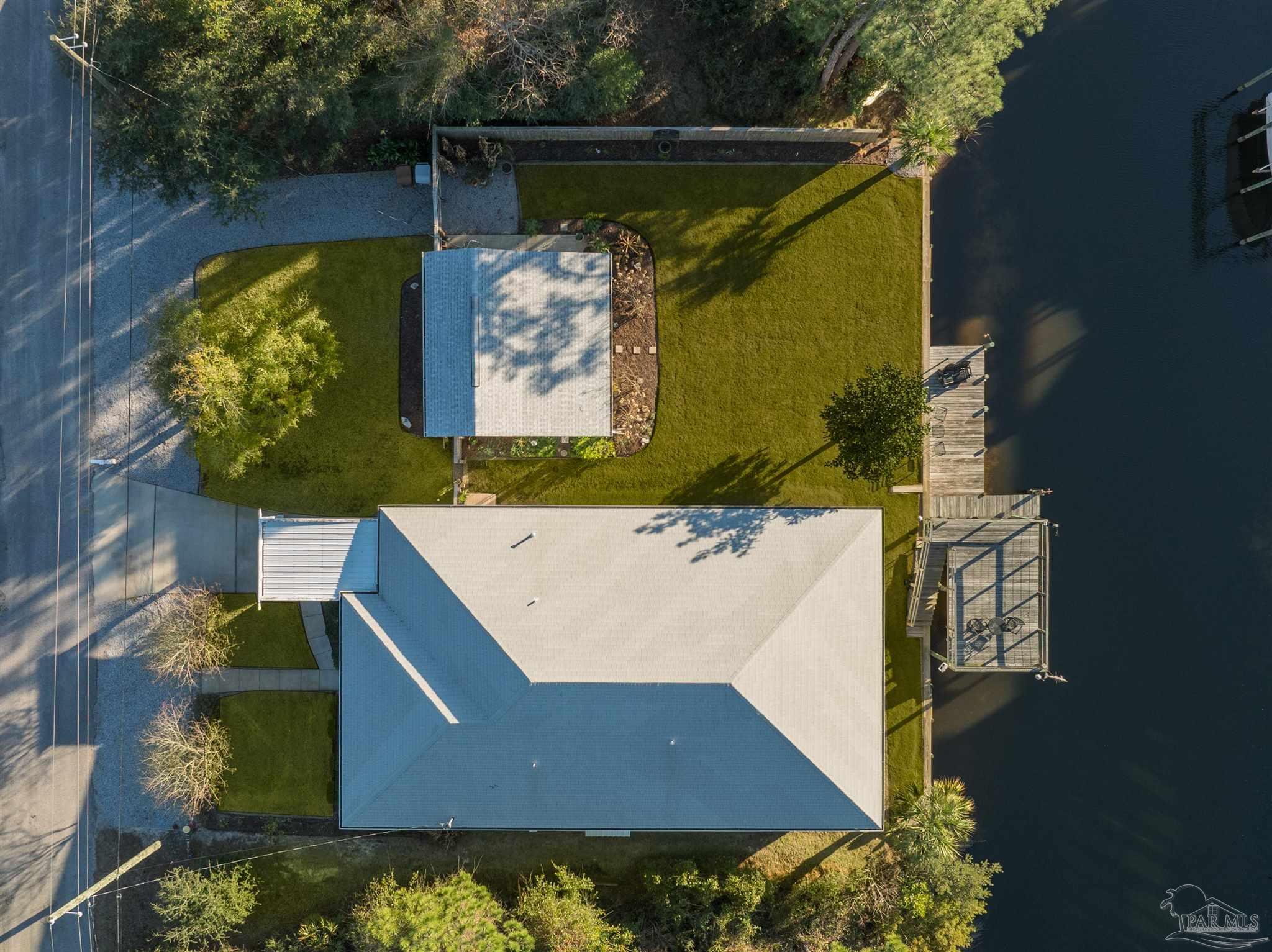 1561 Stanford Rd