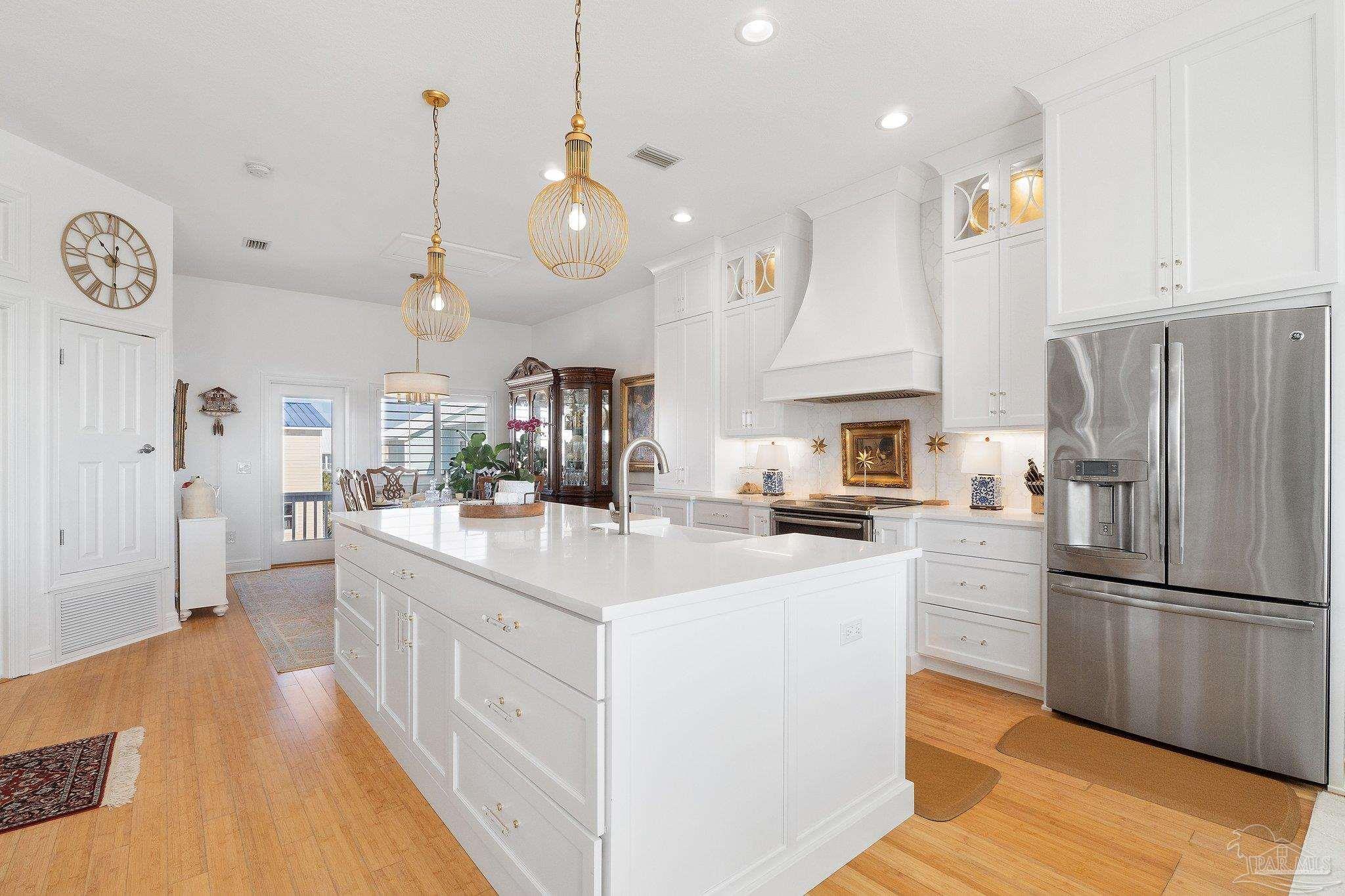 12 Ocean View Dr