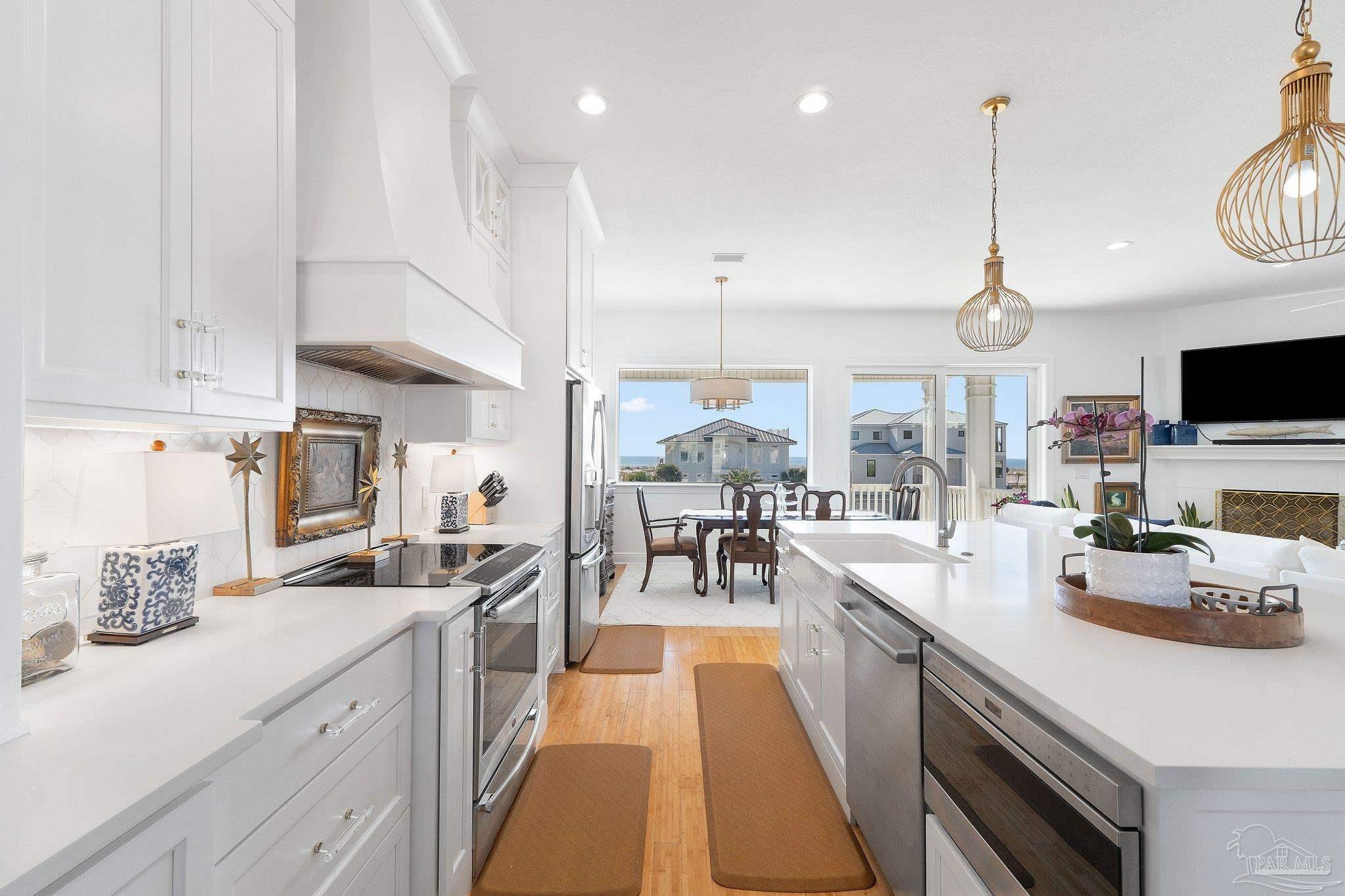 12 Ocean View Dr