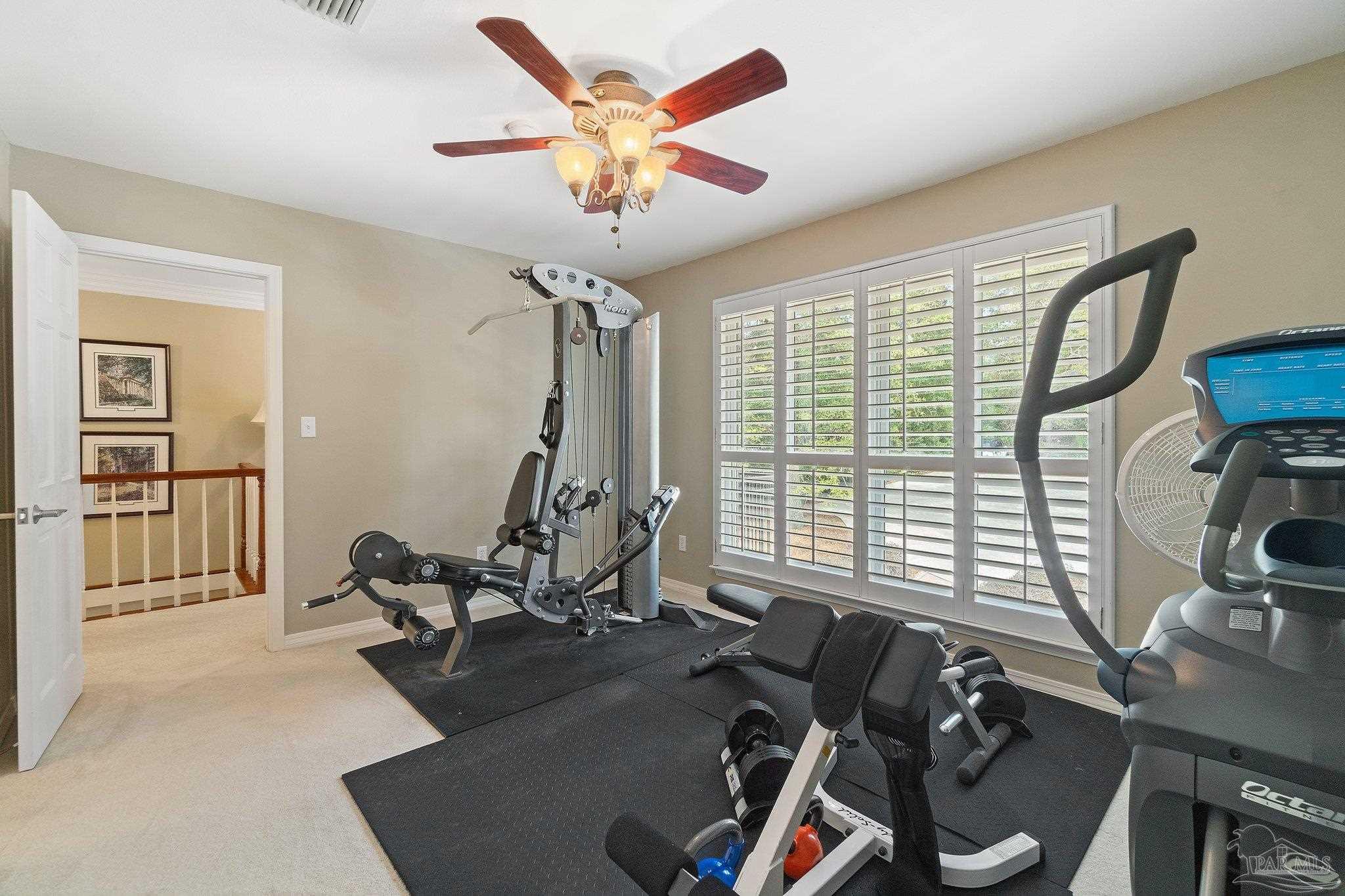 2669 Bayou Blvd