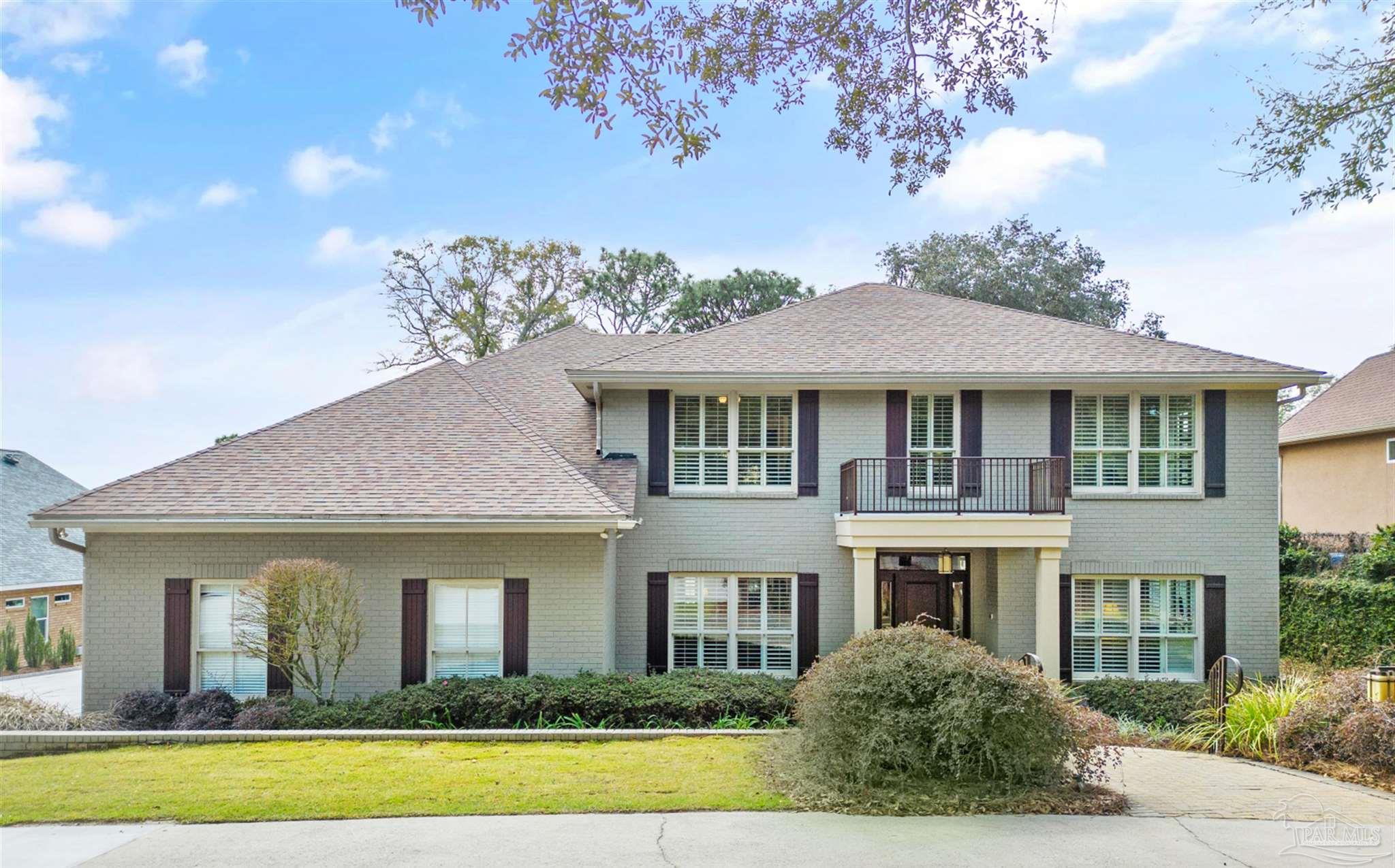 2669 Bayou Blvd