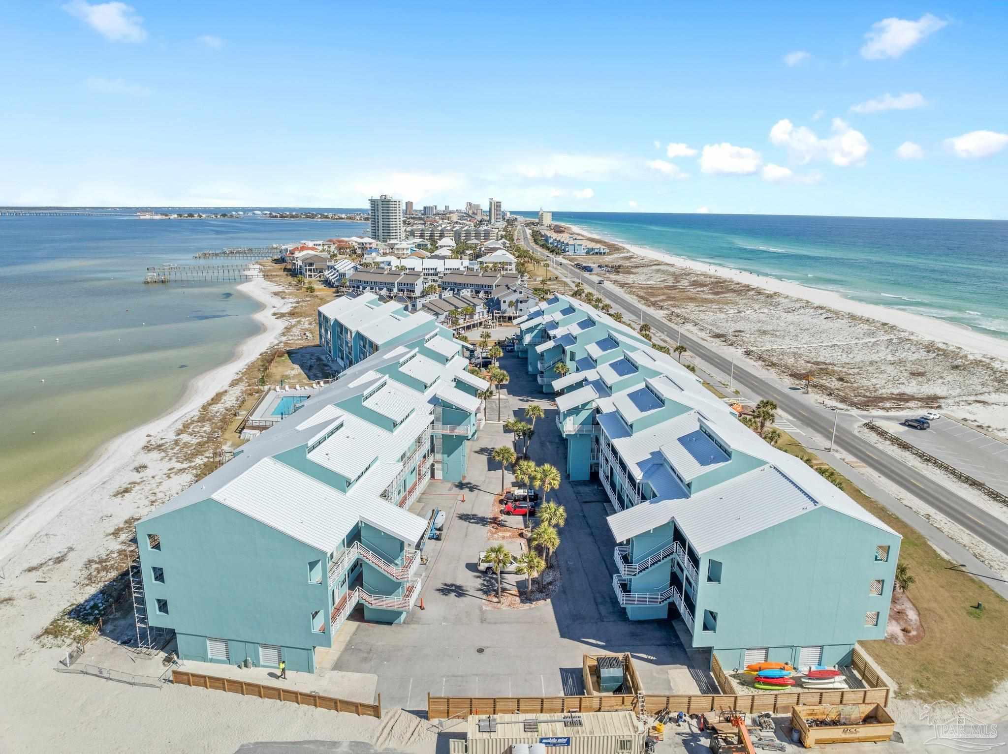 1390 Ft Pickens Rd # 216