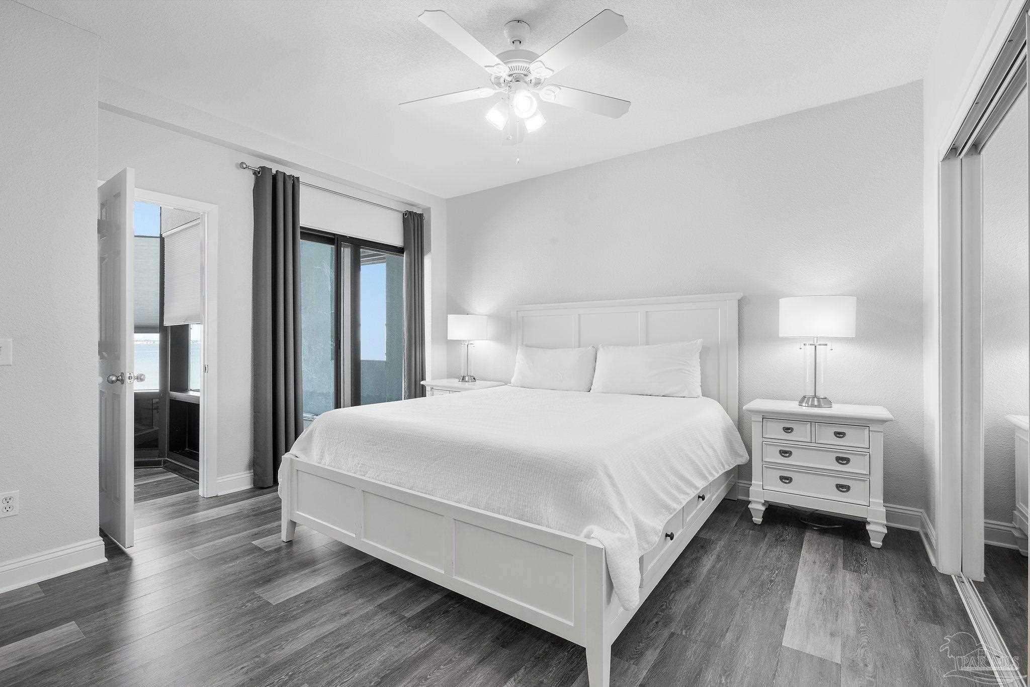 1390 Ft Pickens Rd # 216