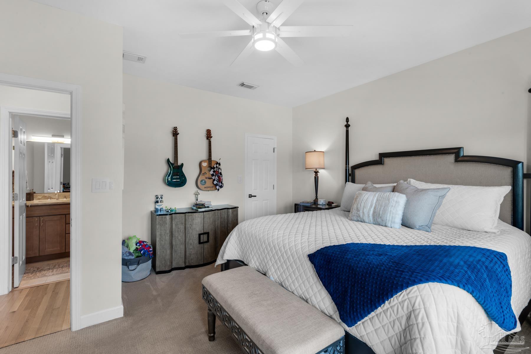 322 Deer Point Dr