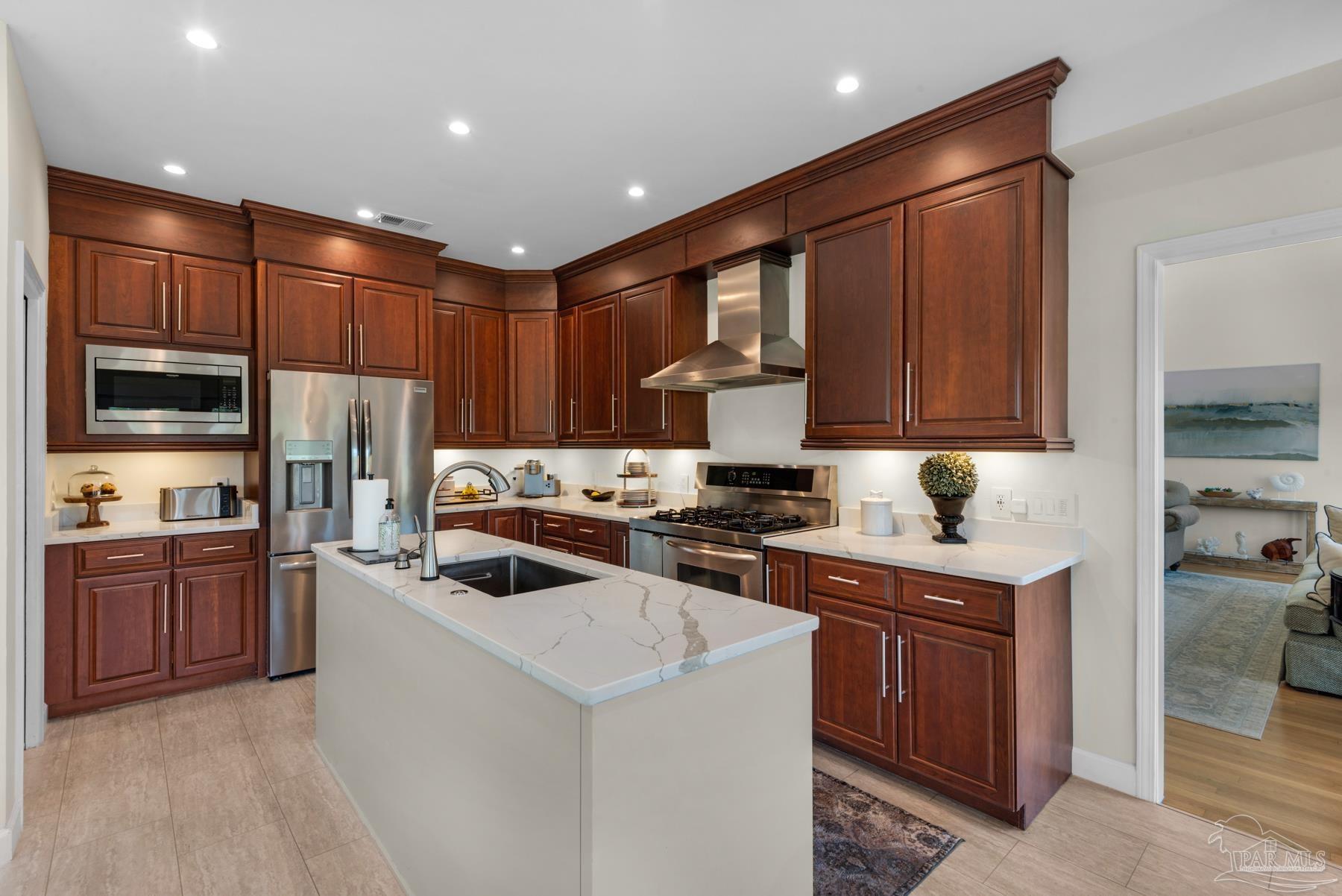 322 Deer Point Dr