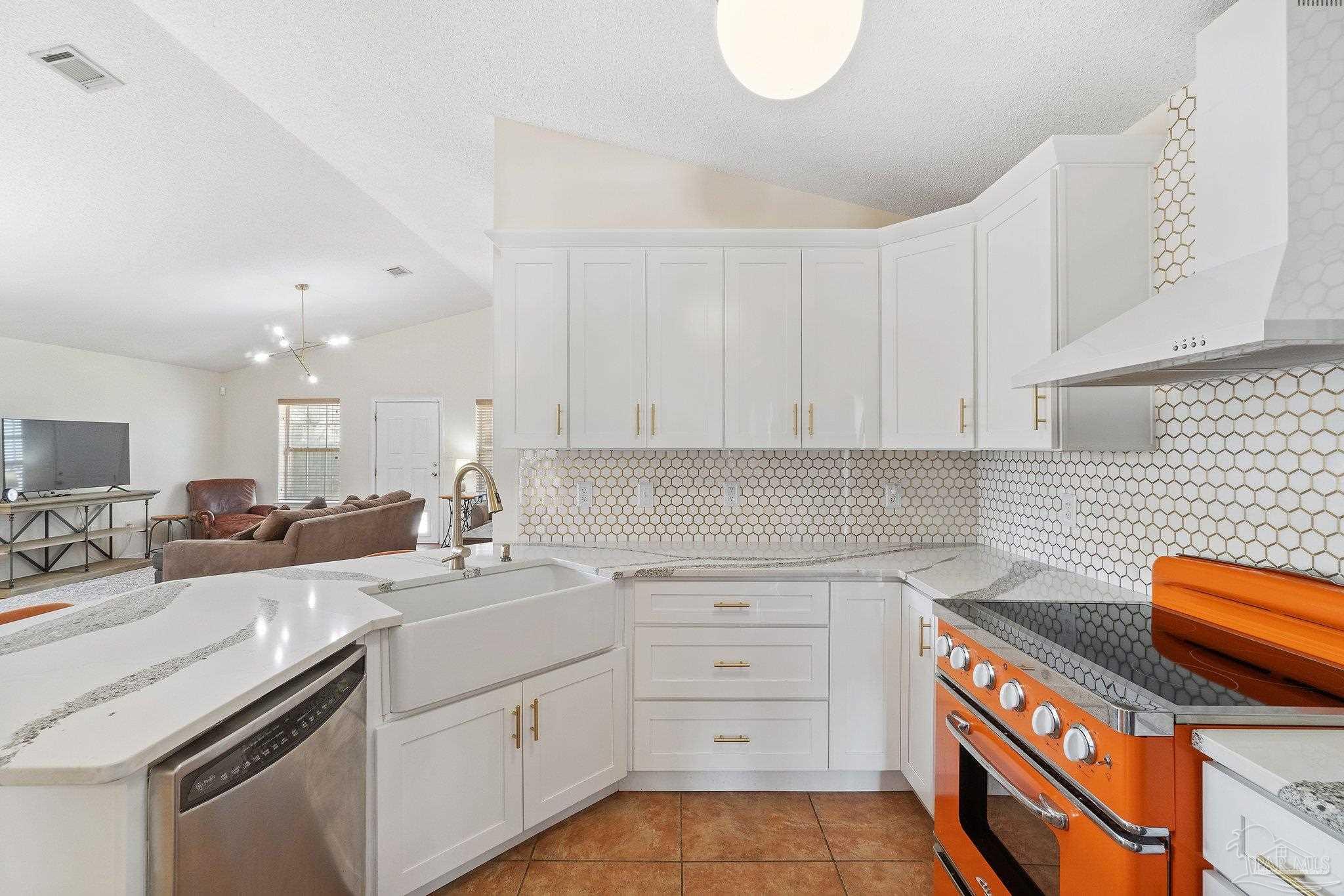 3757 Monopoly Ct