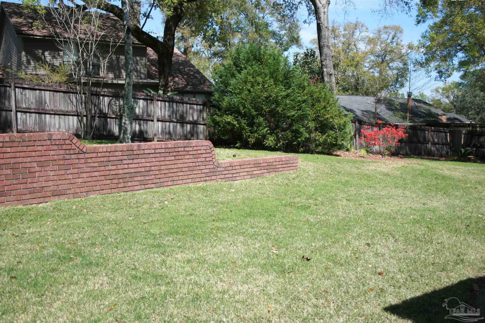 7635 Brook Forest Way