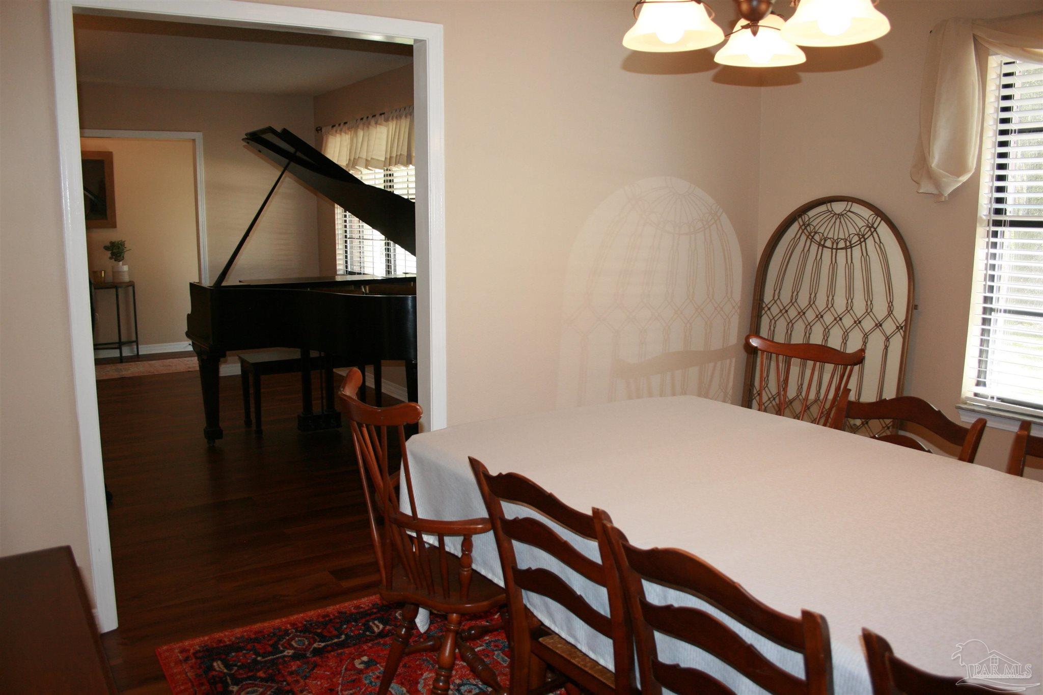 7635 Brook Forest Way