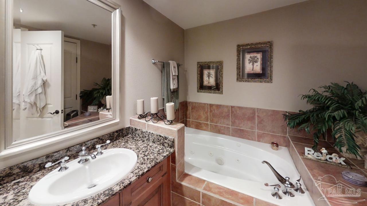 1 Portofino Dr # 904