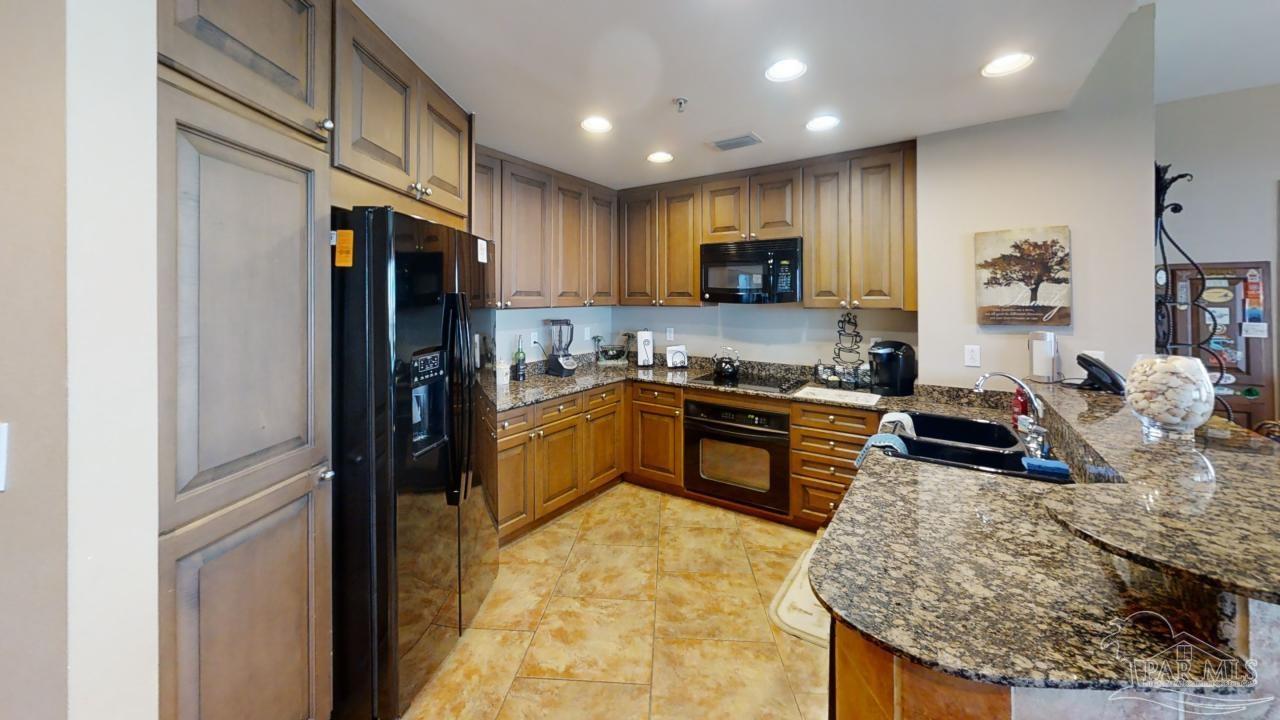 1 Portofino Dr # 904