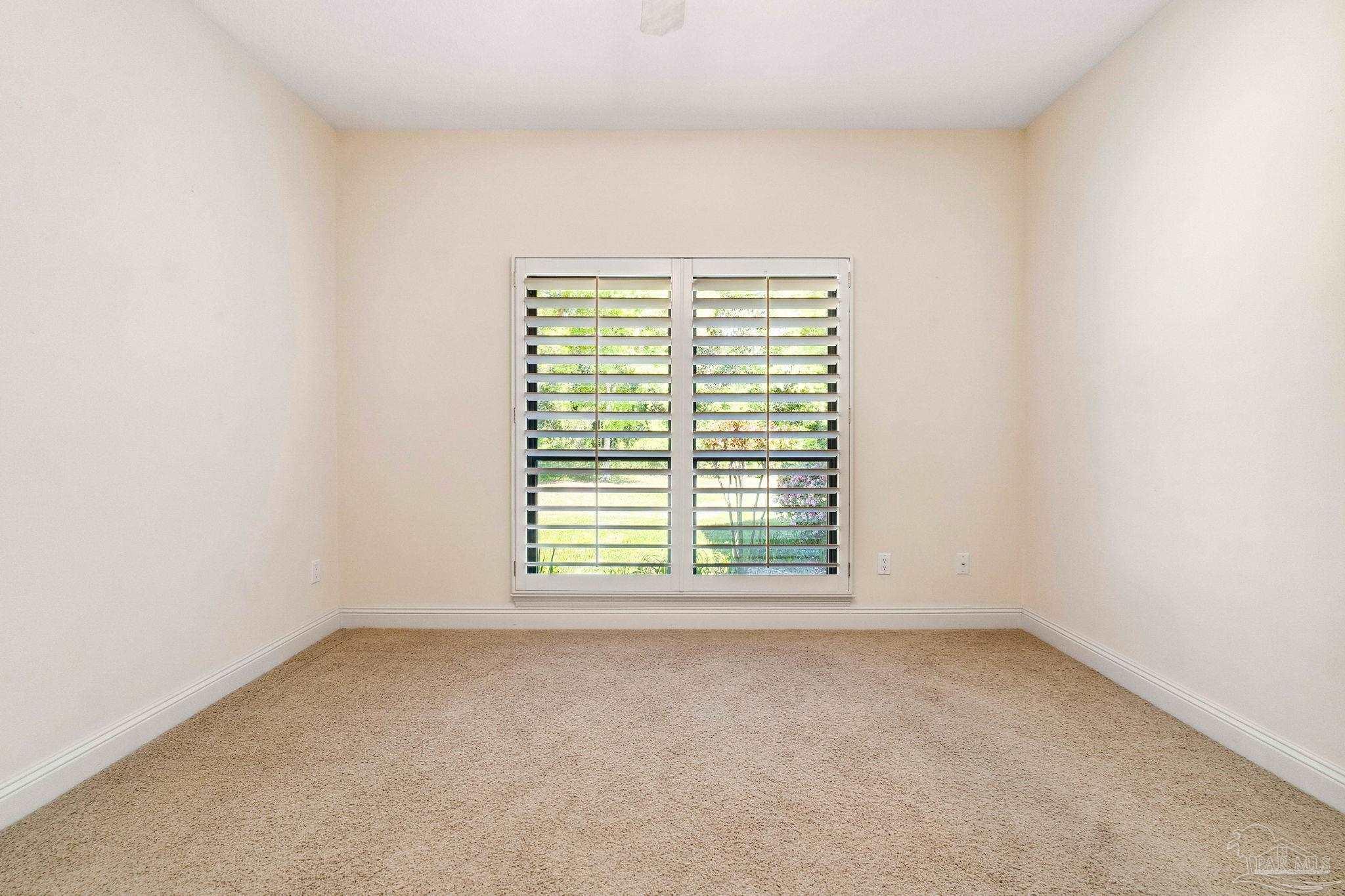 3180 Edinburgh Castle Dr